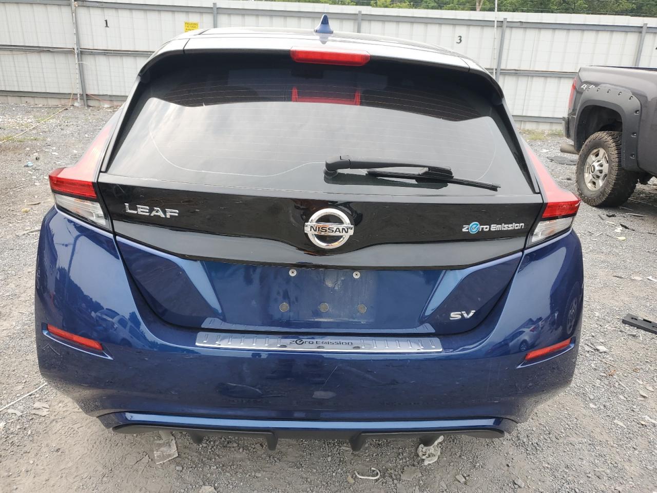 2018 NISSAN LEAF