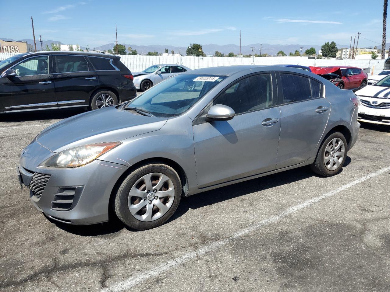 2010 MAZDA 3