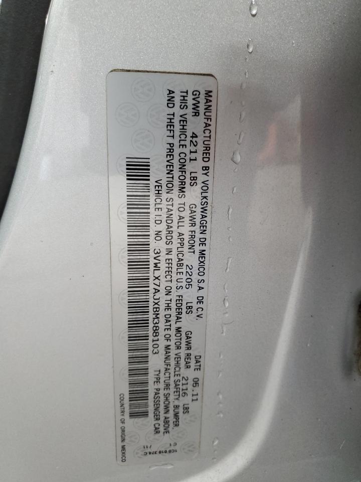 2011 VOLKSWAGEN JETTA