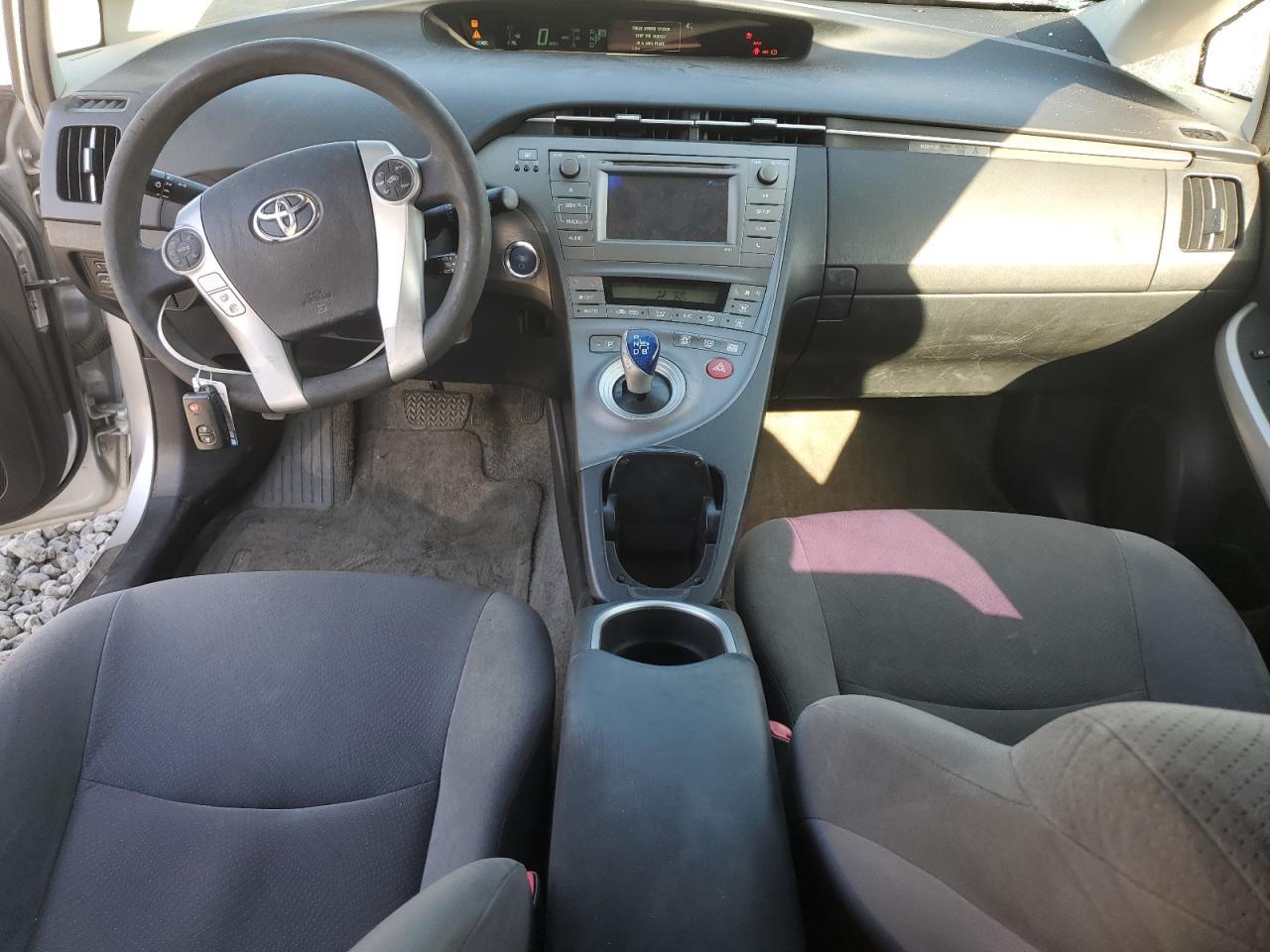 2012 TOYOTA PRIUS