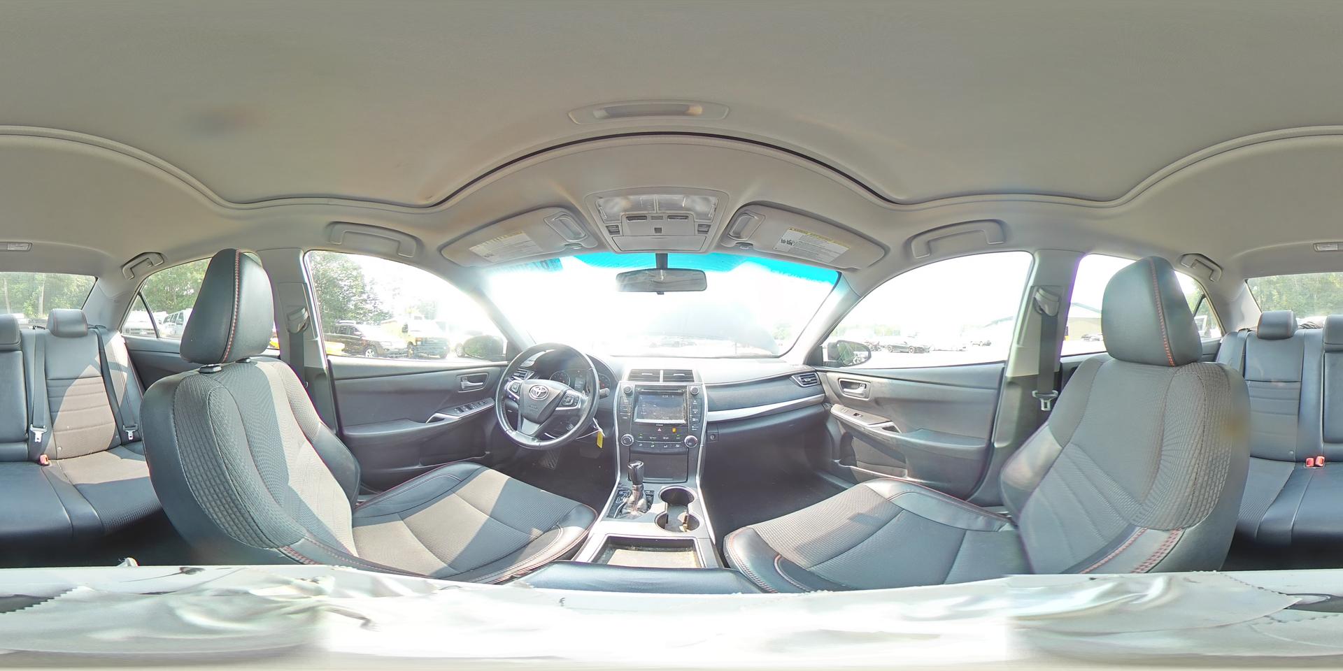 2016 TOYOTA CAMRY