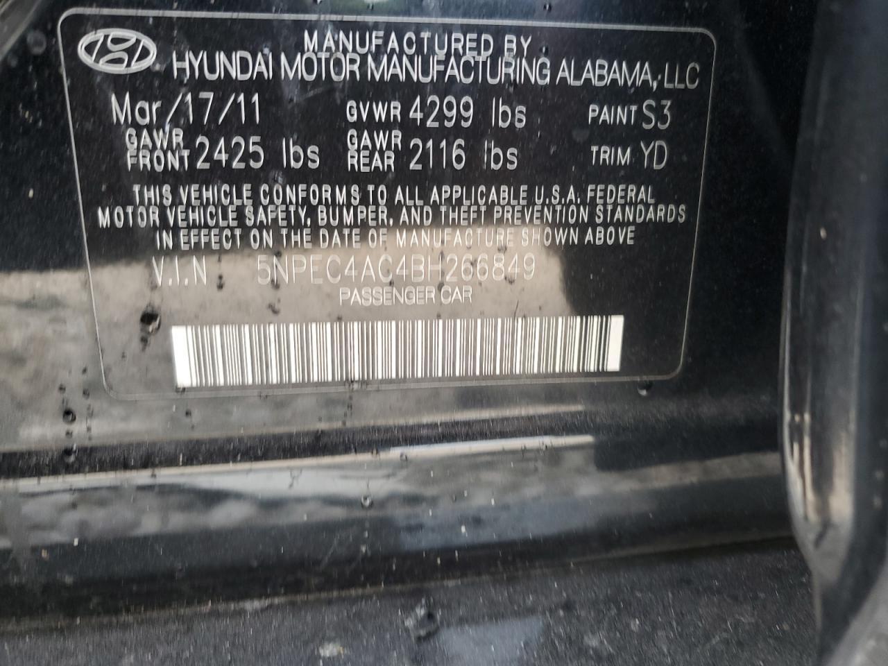 2011 HYUNDAI SONATA