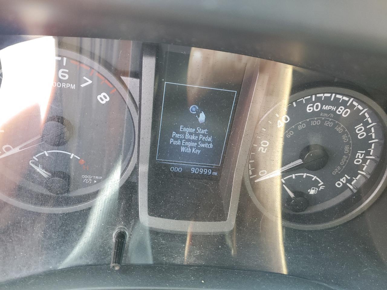 2016 TOYOTA TACOMA