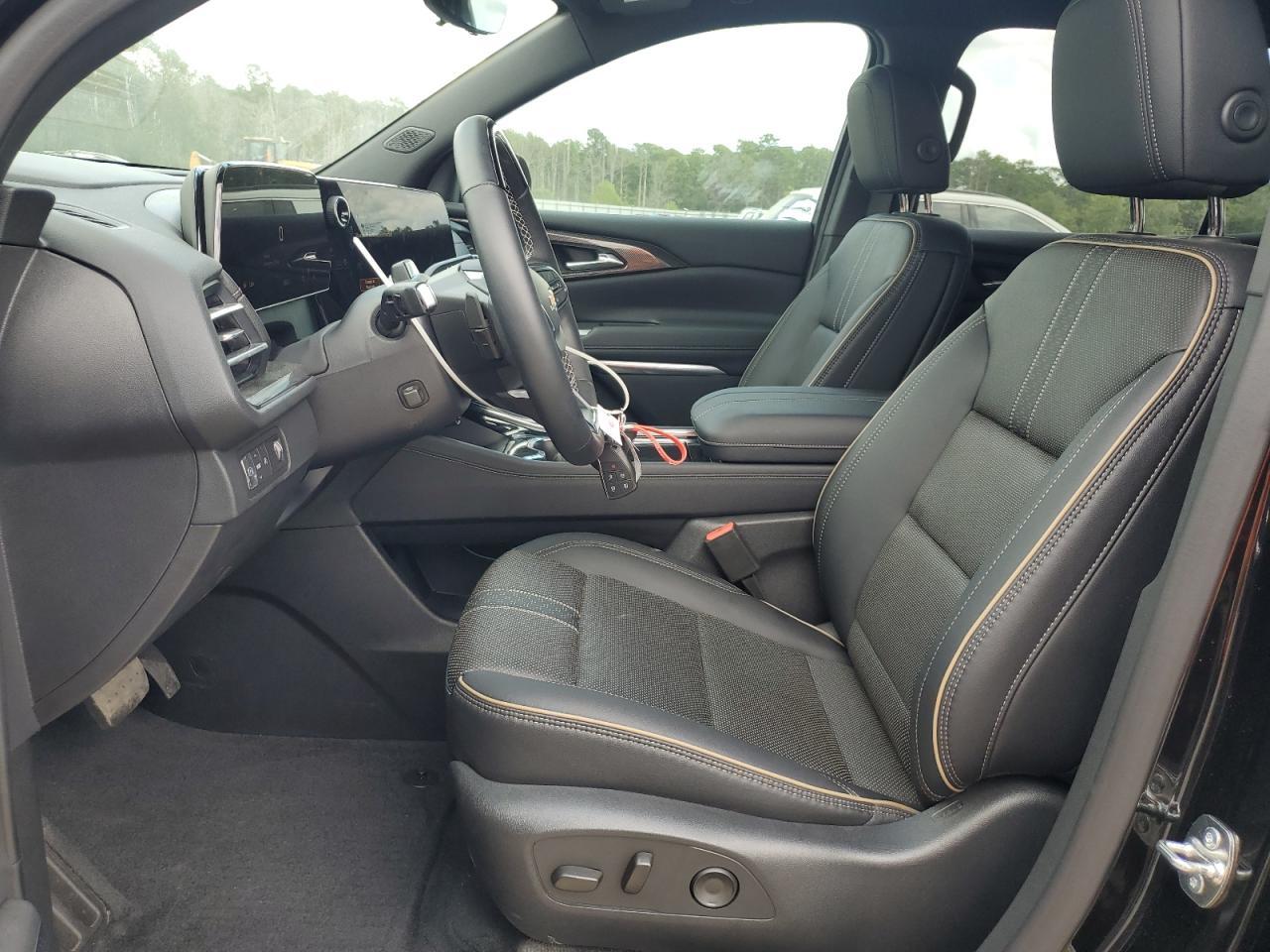2025 CHEVROLET TRAVERSE