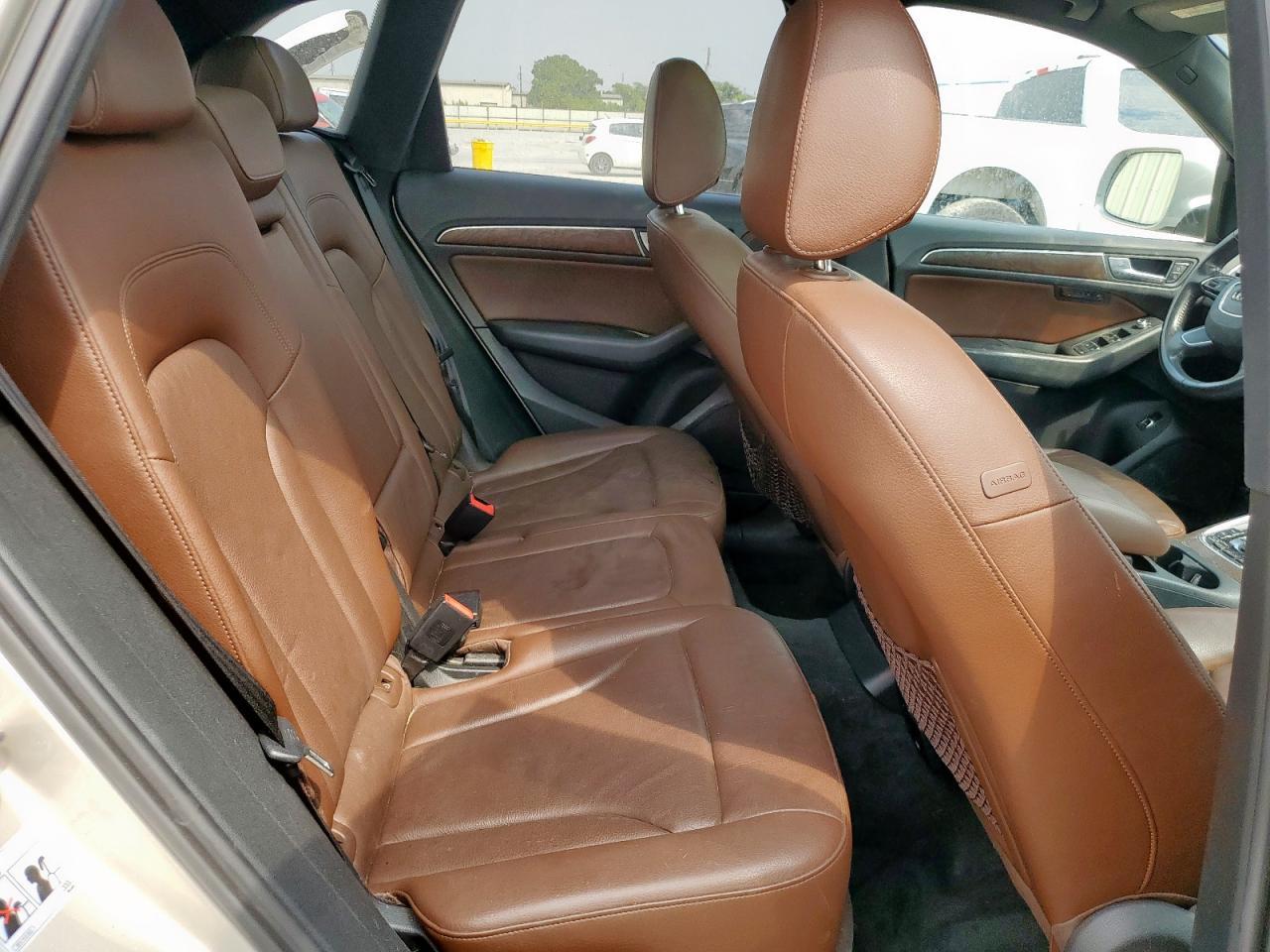 2014 AUDI Q5