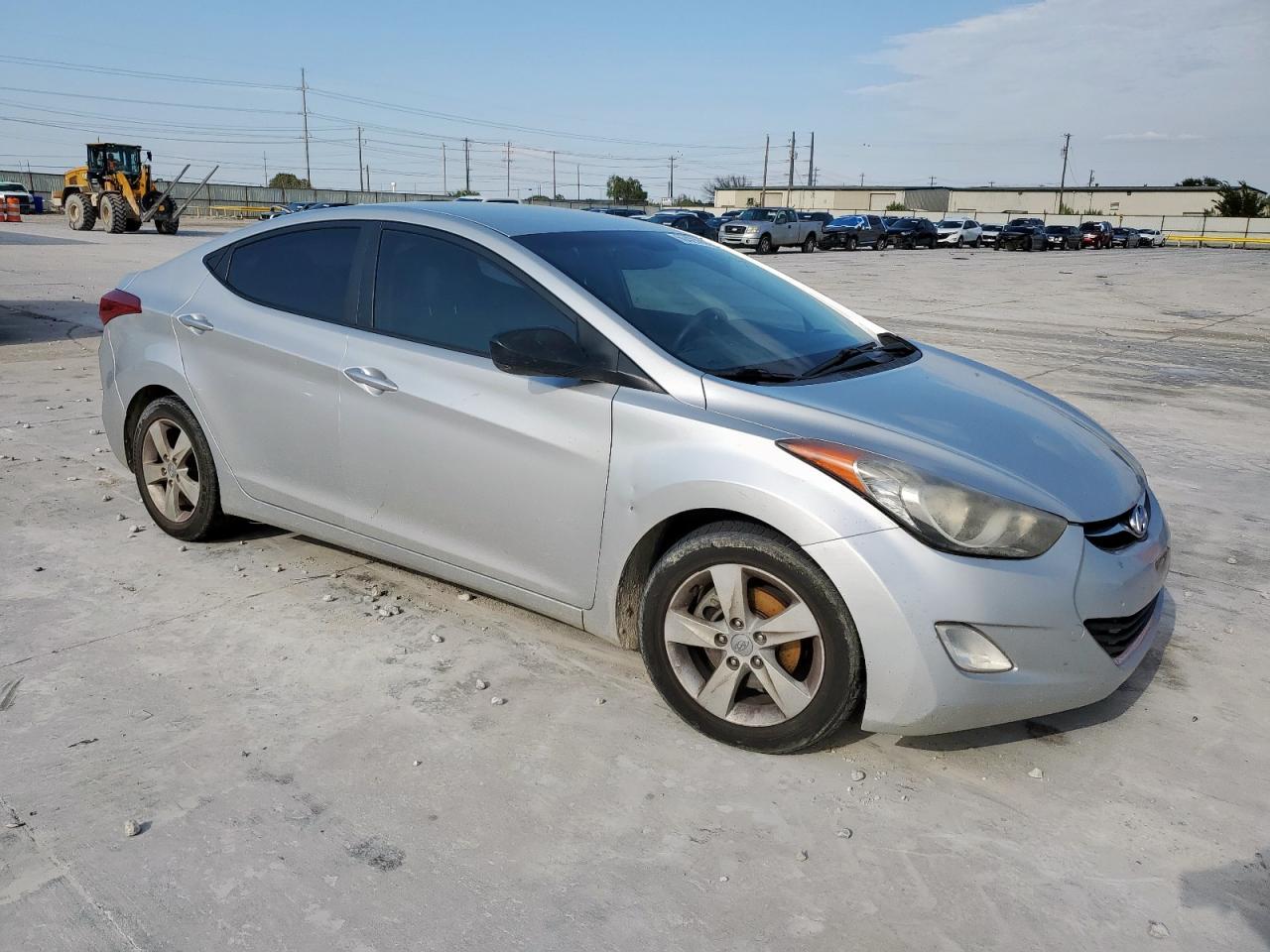 2012 HYUNDAI ELANTRA