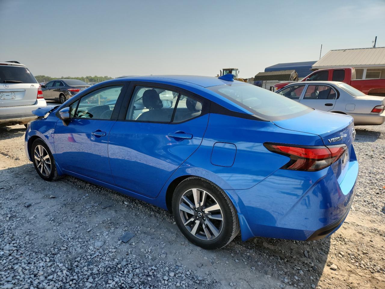2020 NISSAN VERSA