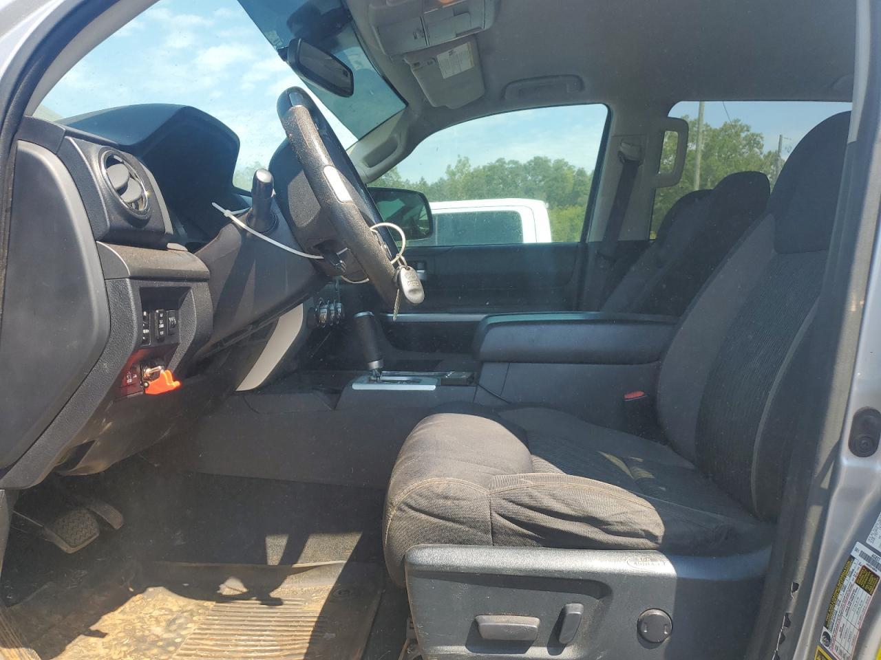 2016 TOYOTA TUNDRA