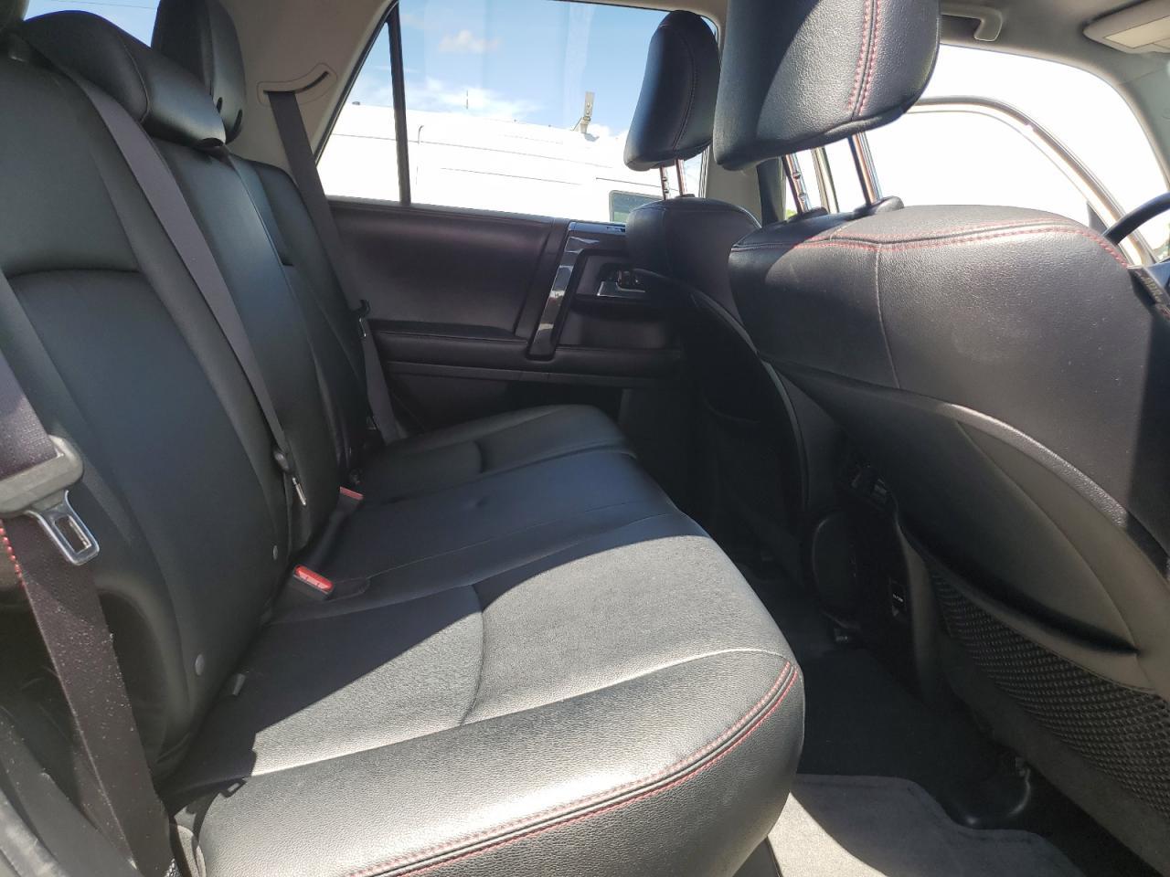 2016 TOYOTA 4Runner