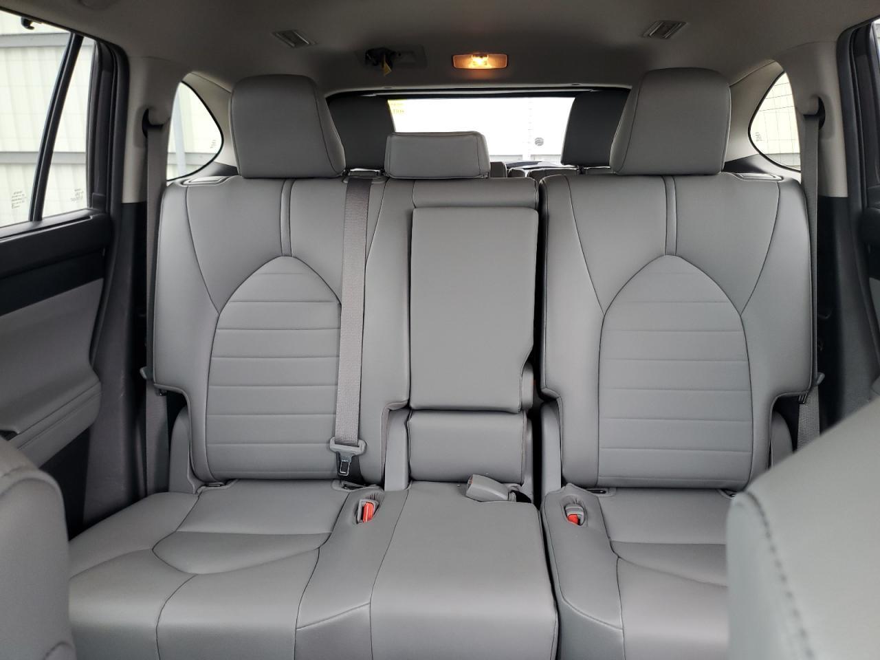 2021 TOYOTA HIGHLANDER