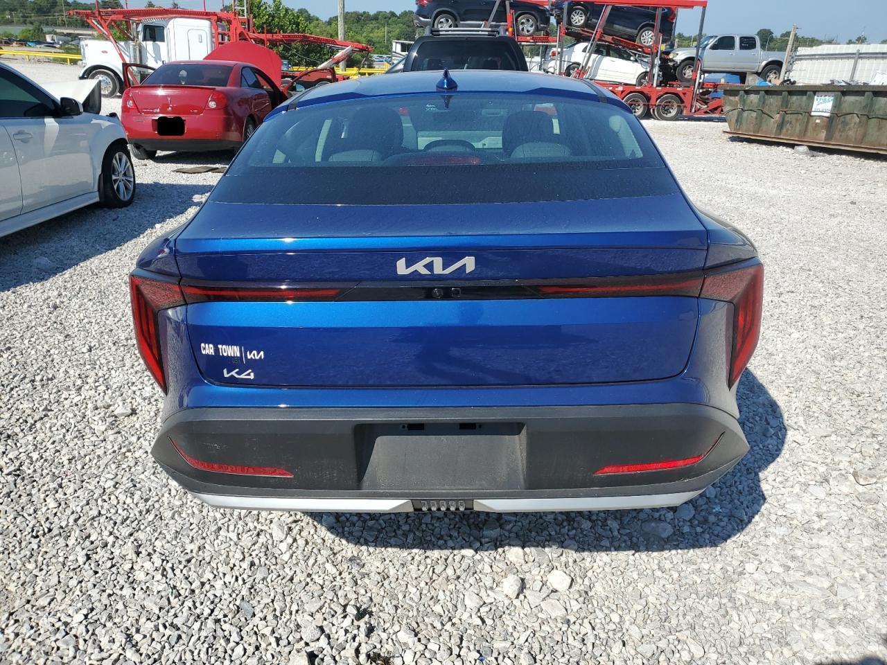 2025 KIA K4