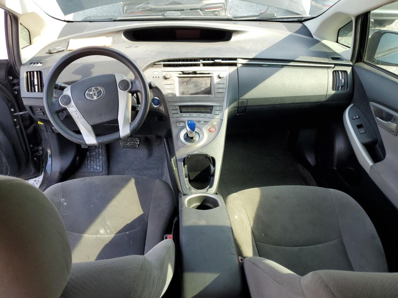 2014 TOYOTA PRIUS