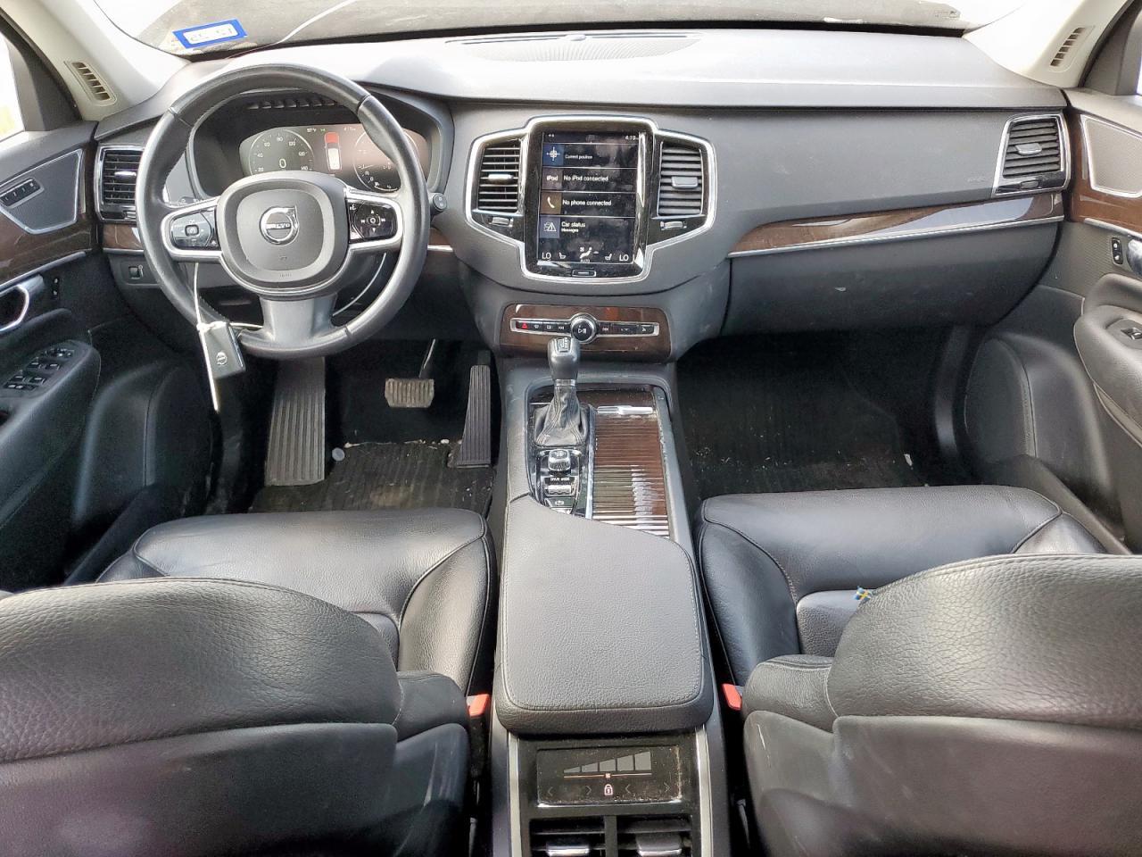 2018 VOLVO XC90