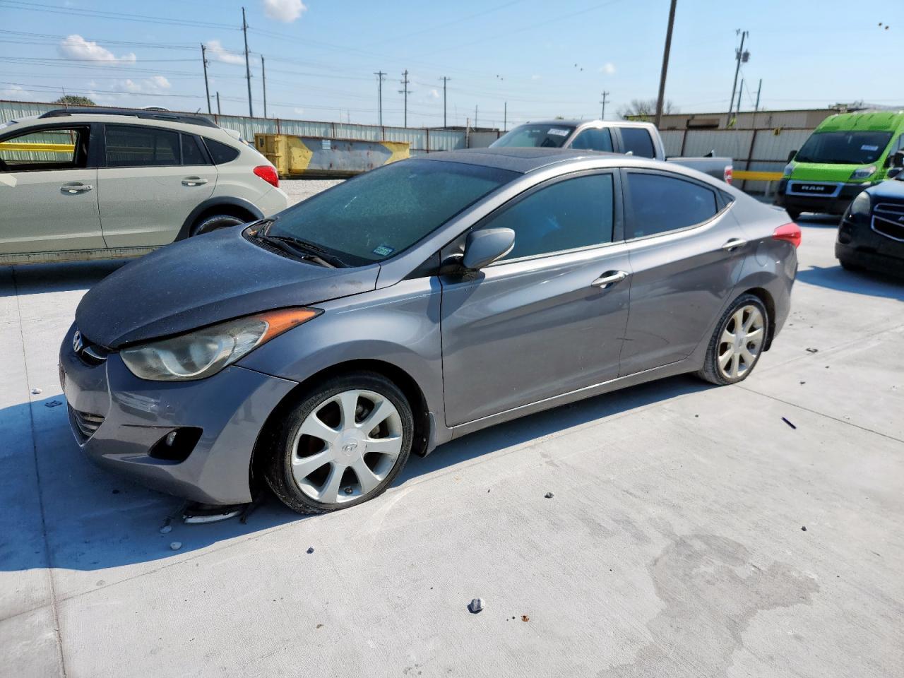 2012 HYUNDAI ELANTRA