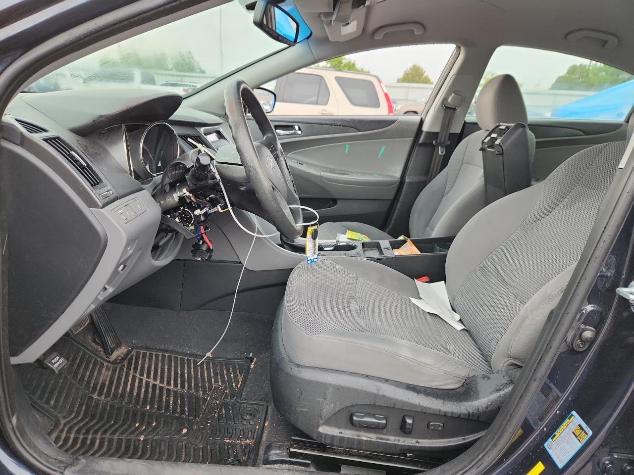 2013 HYUNDAI SONATA