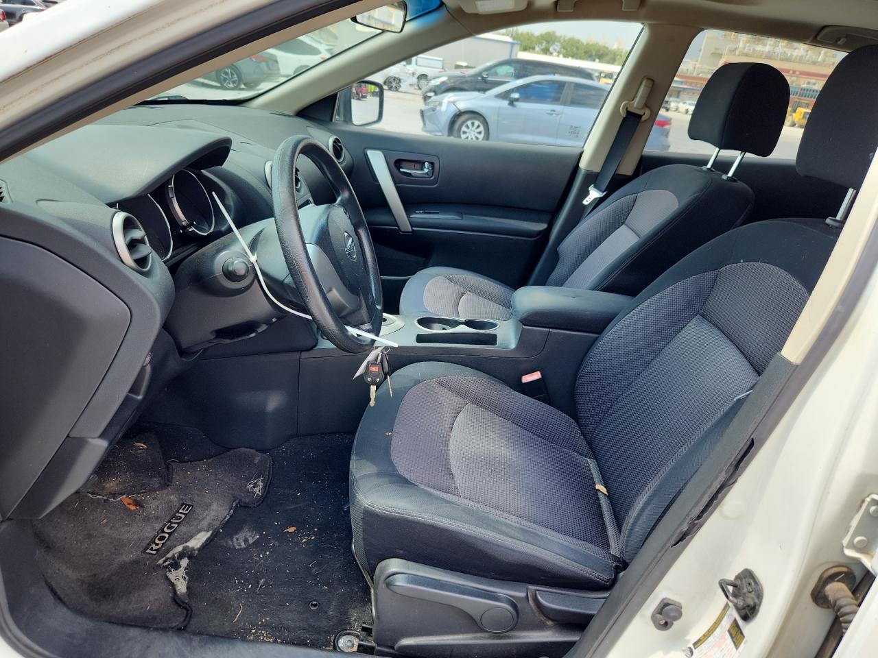 2010 NISSAN ROGUE