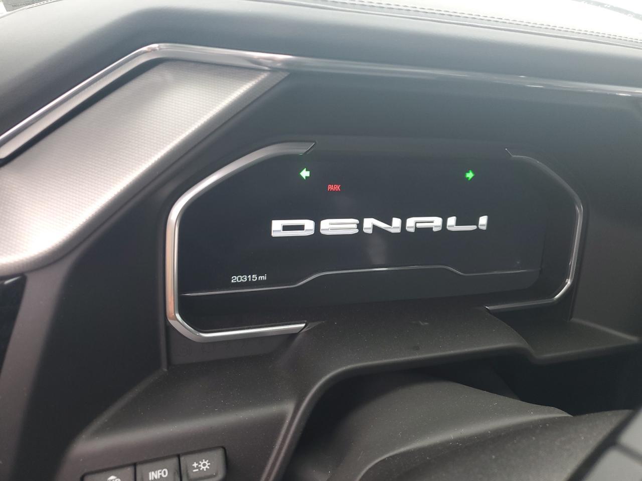 2023 GMC Sierra
