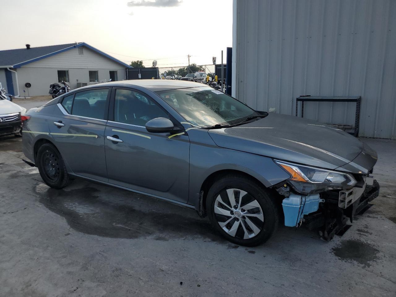 2020 NISSAN ALTIMA