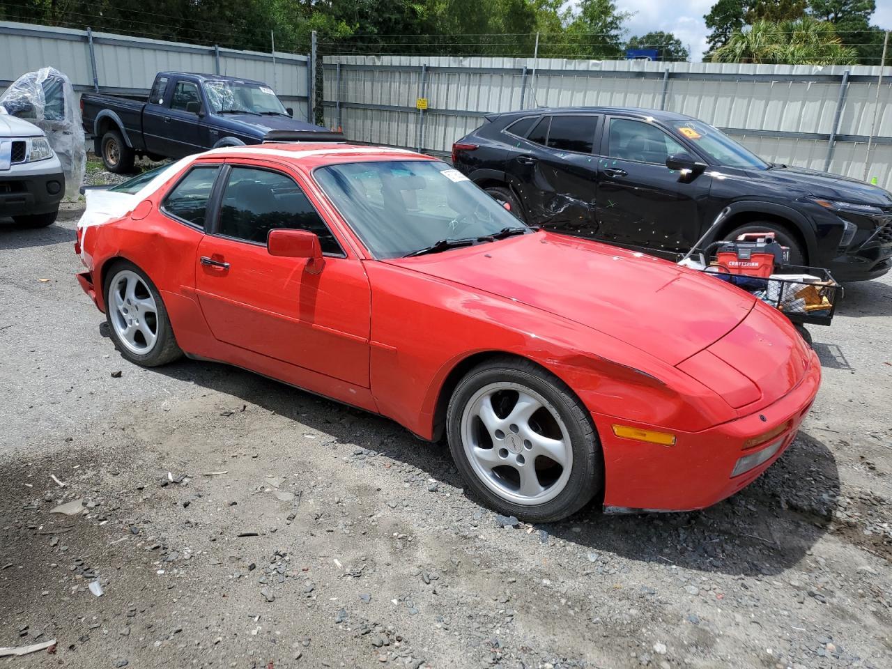 1986 PORSCHE 944