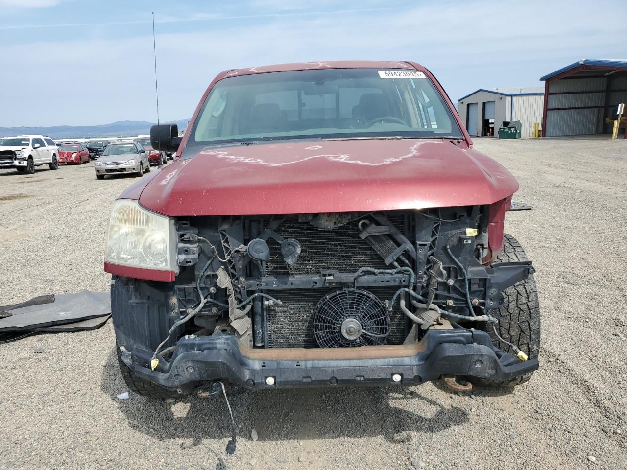2004 NISSAN Titan