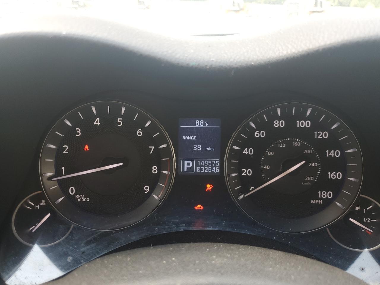 2012 INFINITI M37