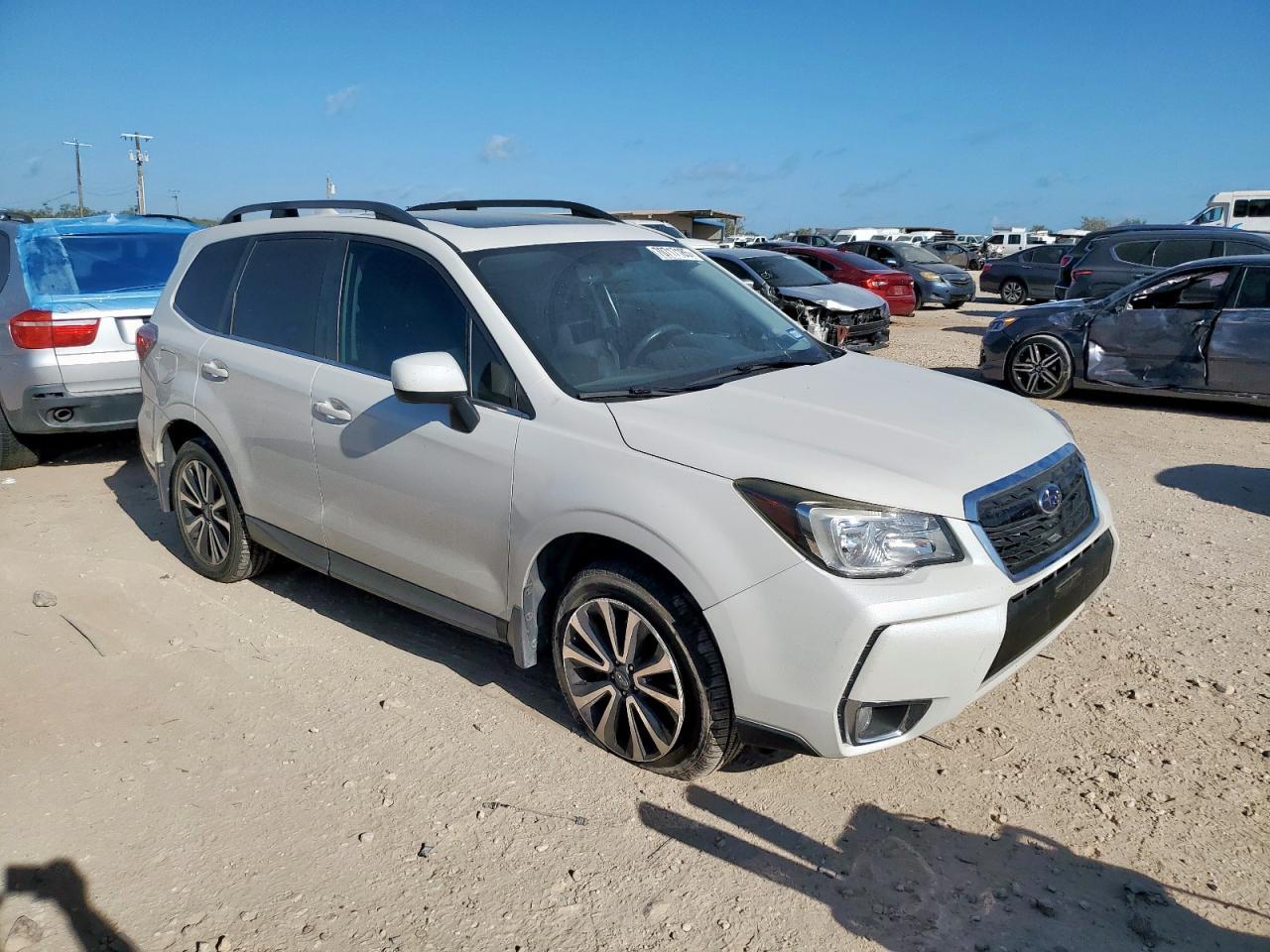 2017 SUBARU FORESTER