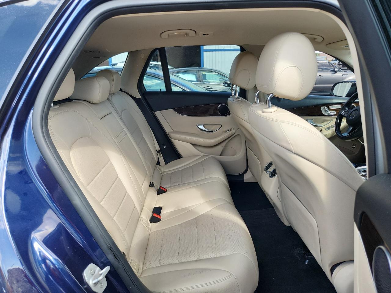2016 MERCEDES-BENZ GLC-Class