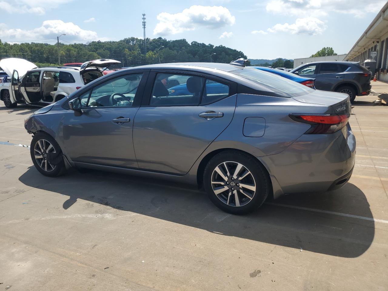 2021 NISSAN VERSA