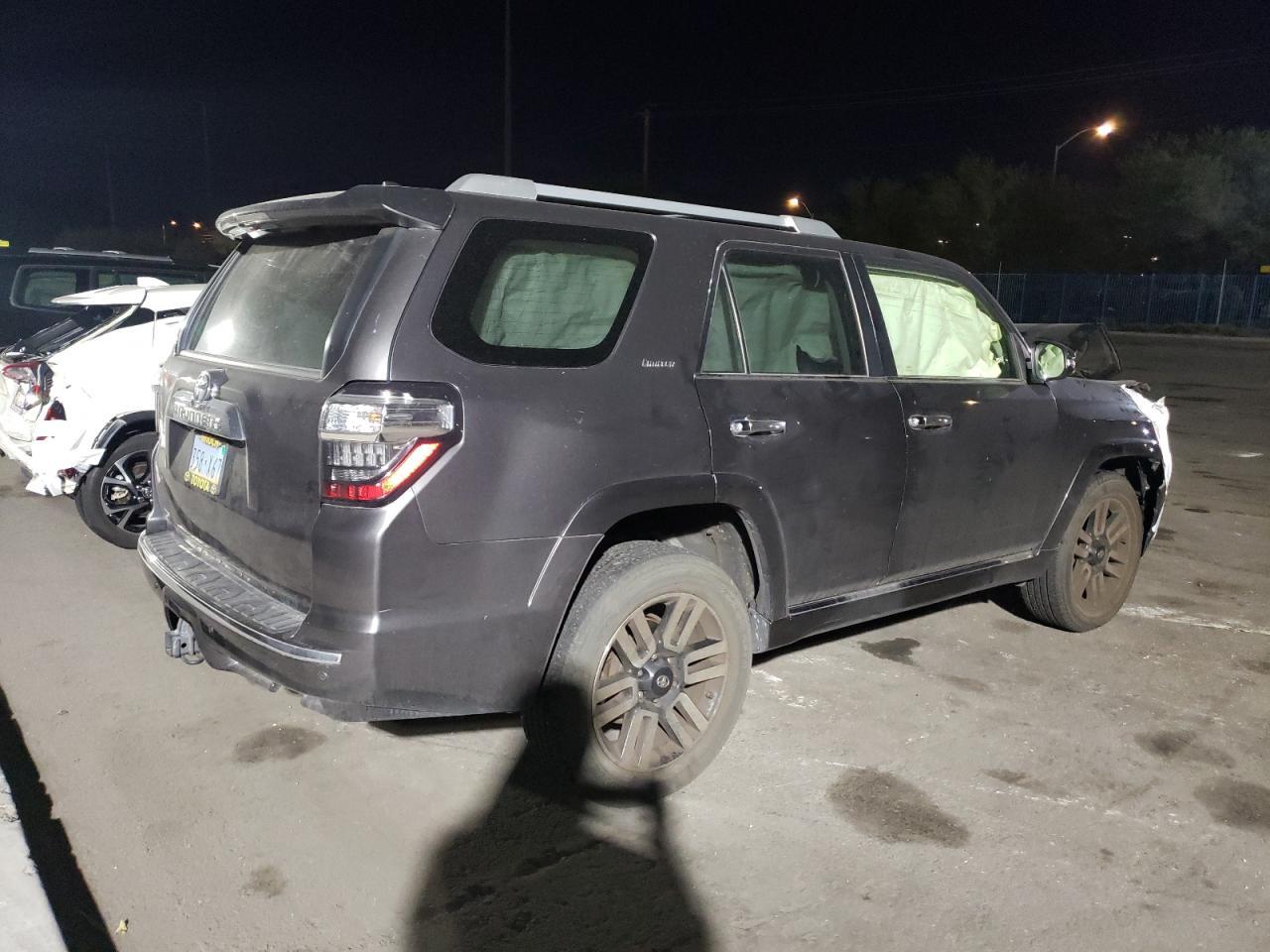 2016 TOYOTA 4Runner