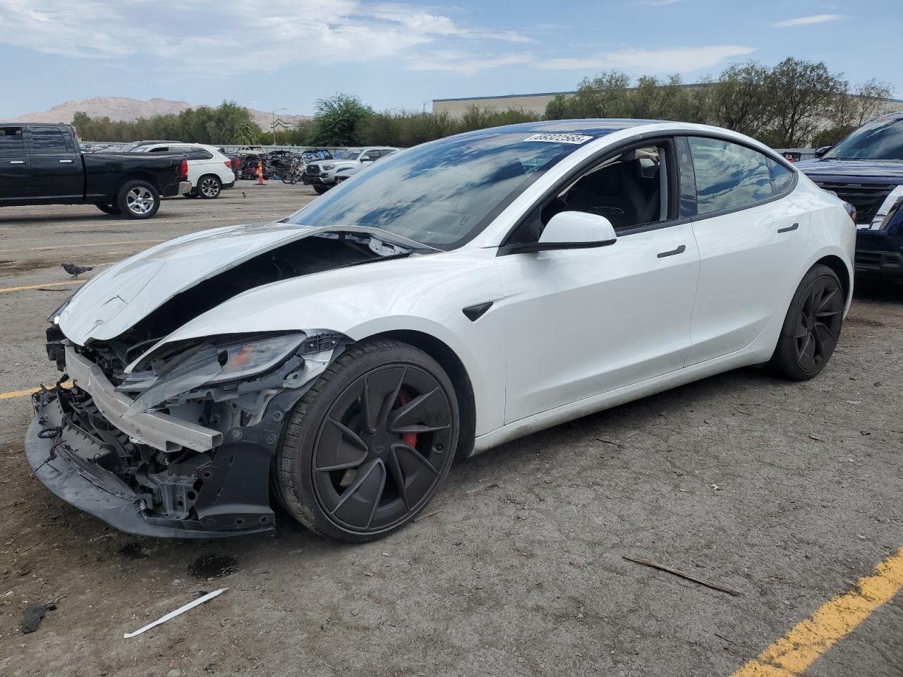 2024 TESLA MODEL 3