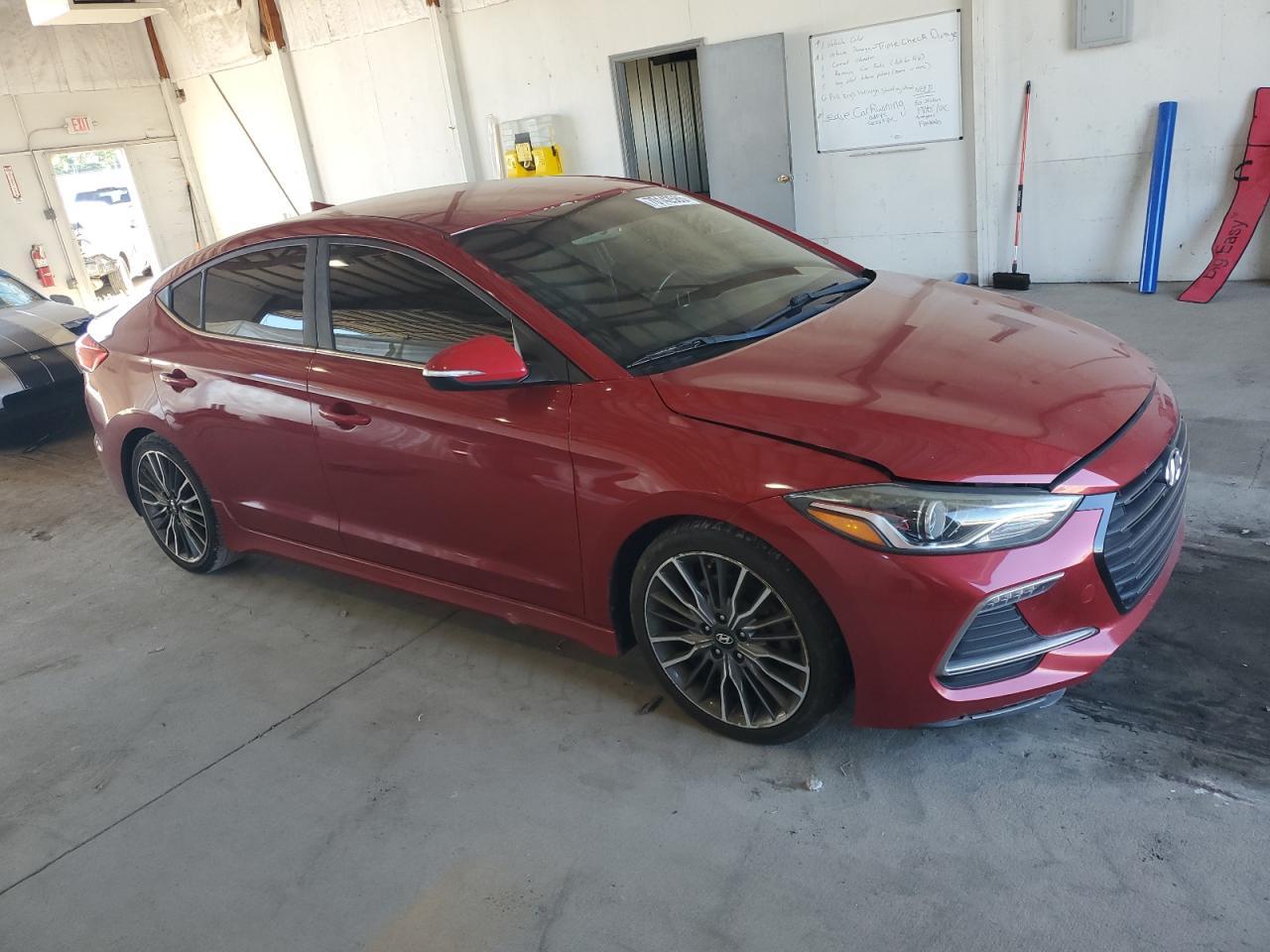 2017 HYUNDAI ELANTRA