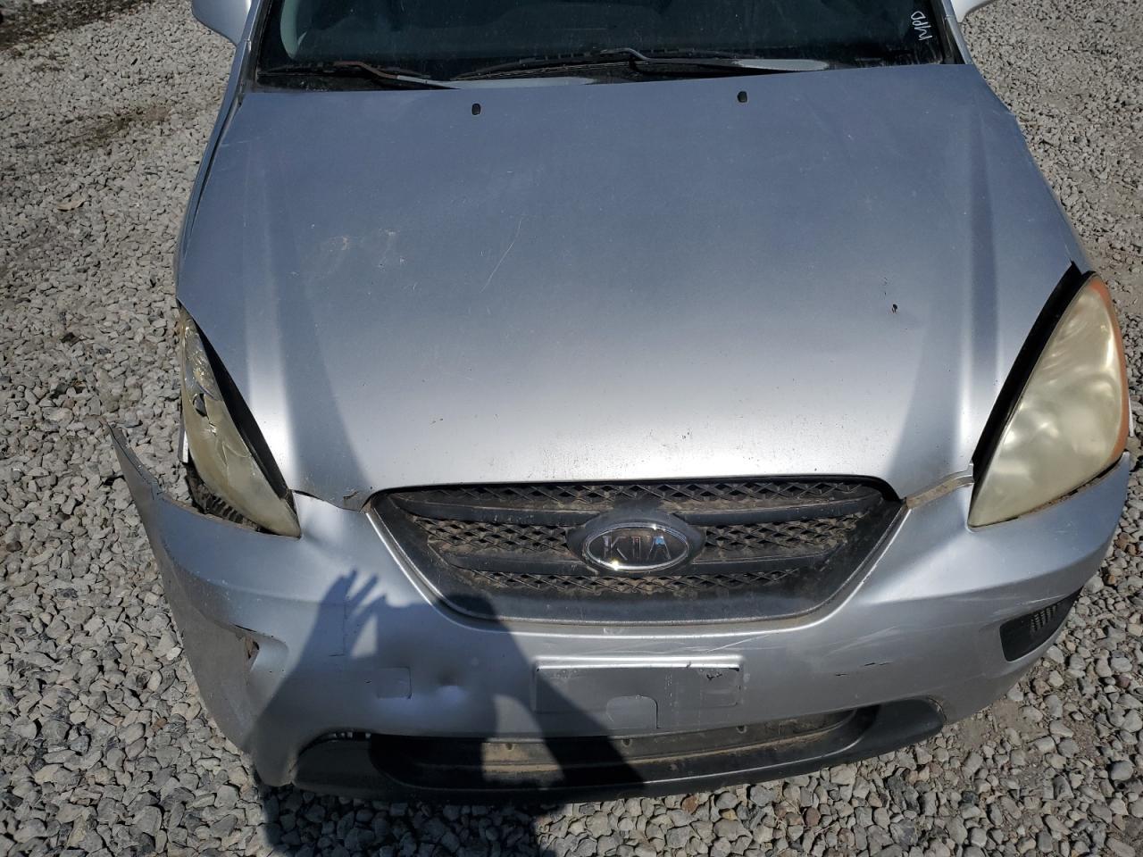 2007 KIA RONDO