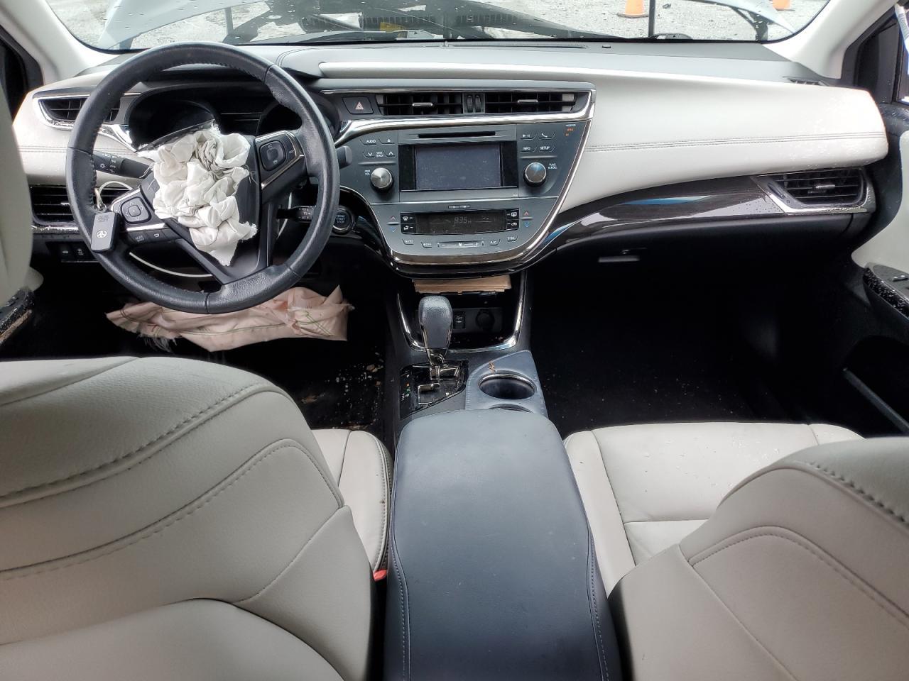 2013 TOYOTA Avalon