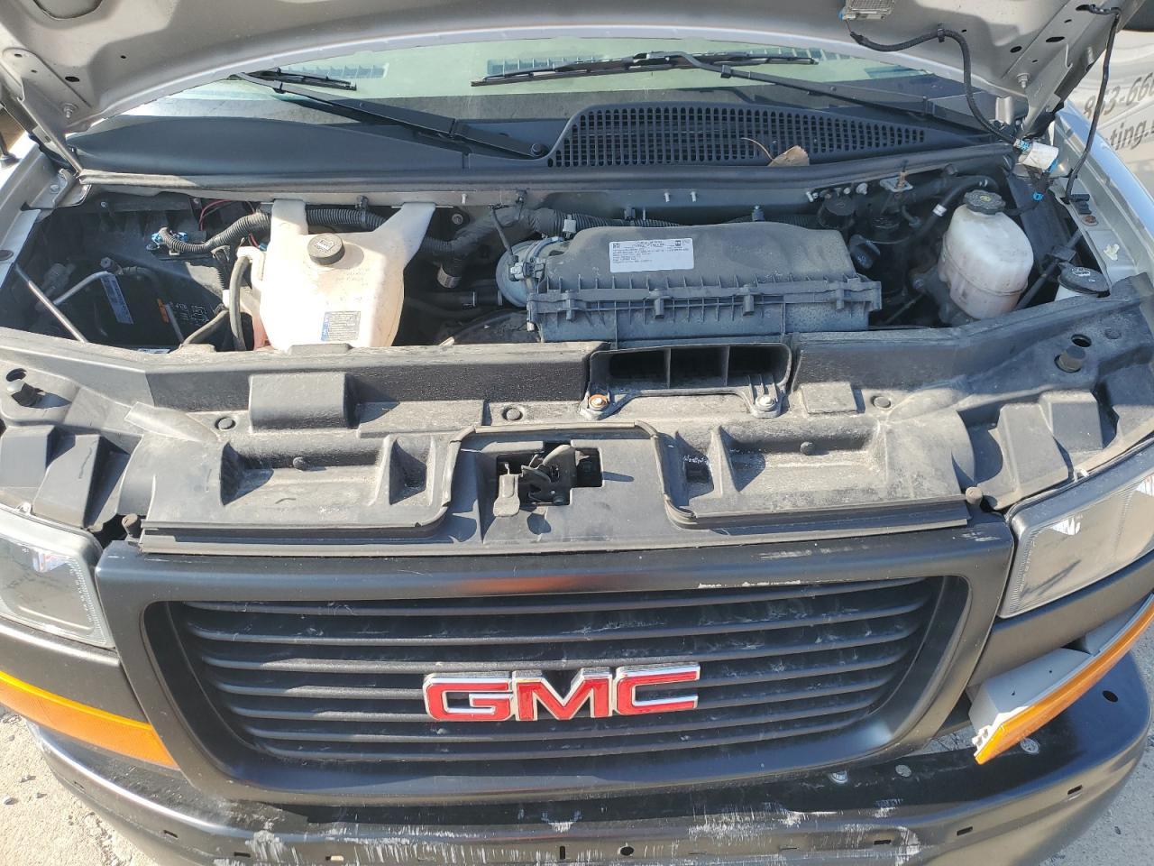 2023 GMC Savana