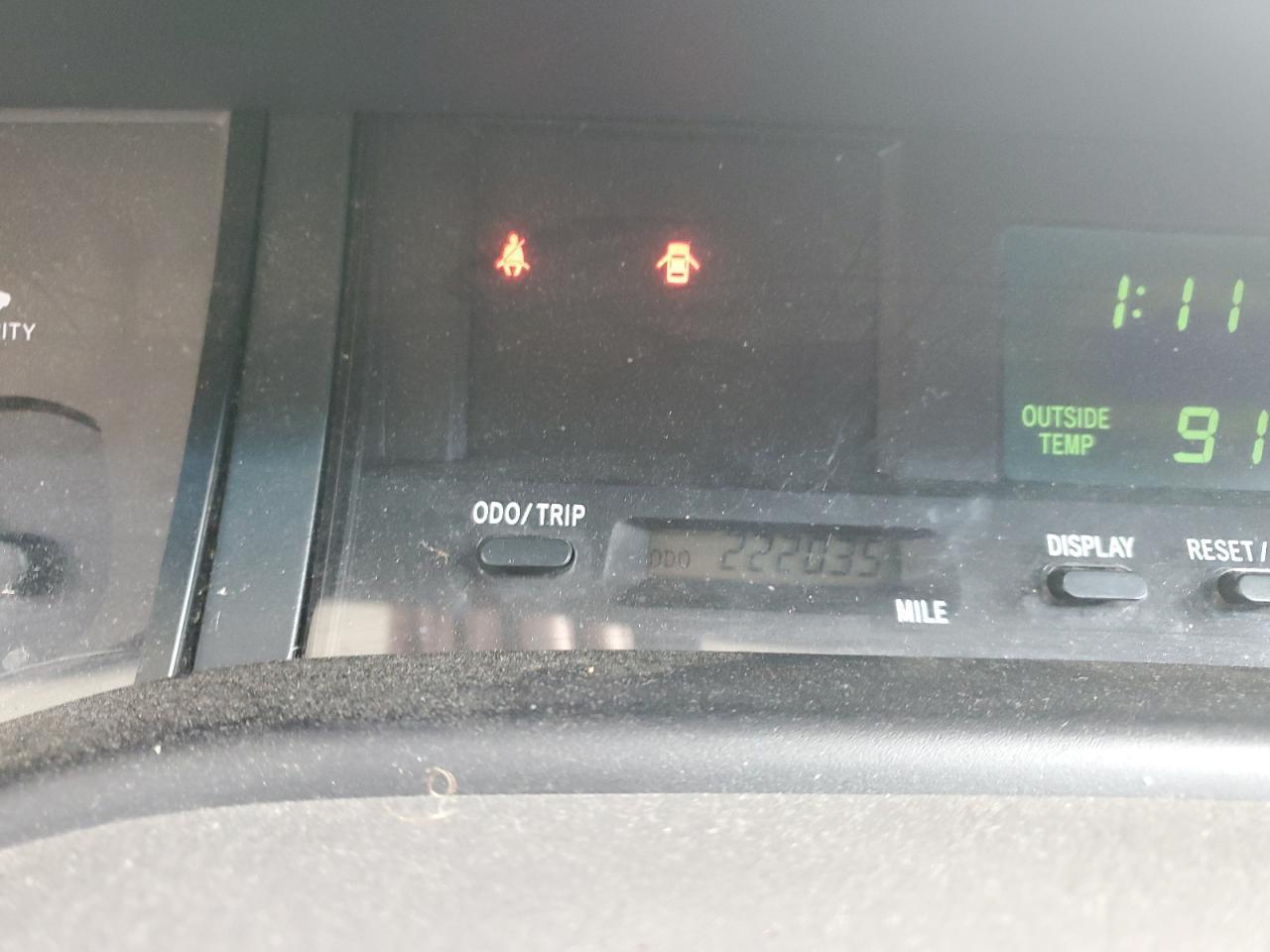 2004 TOYOTA Avalon