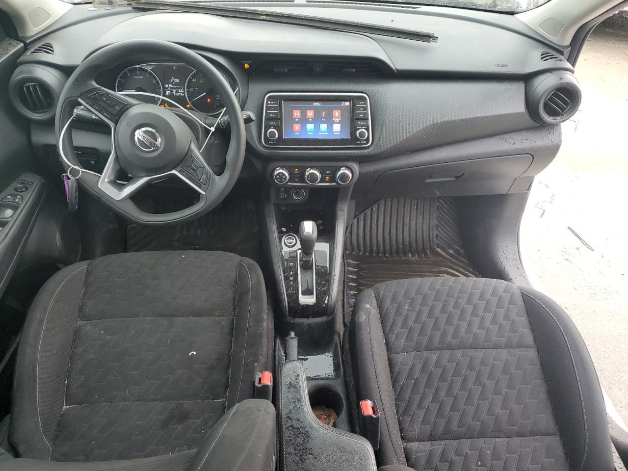 2021 NISSAN KICKS