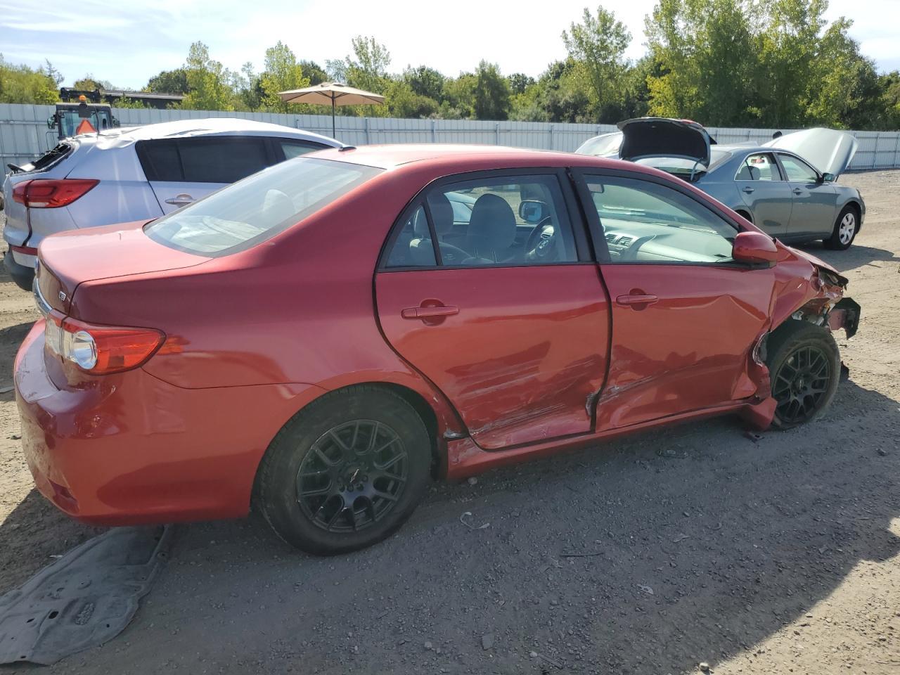 2011 TOYOTA COROLLA