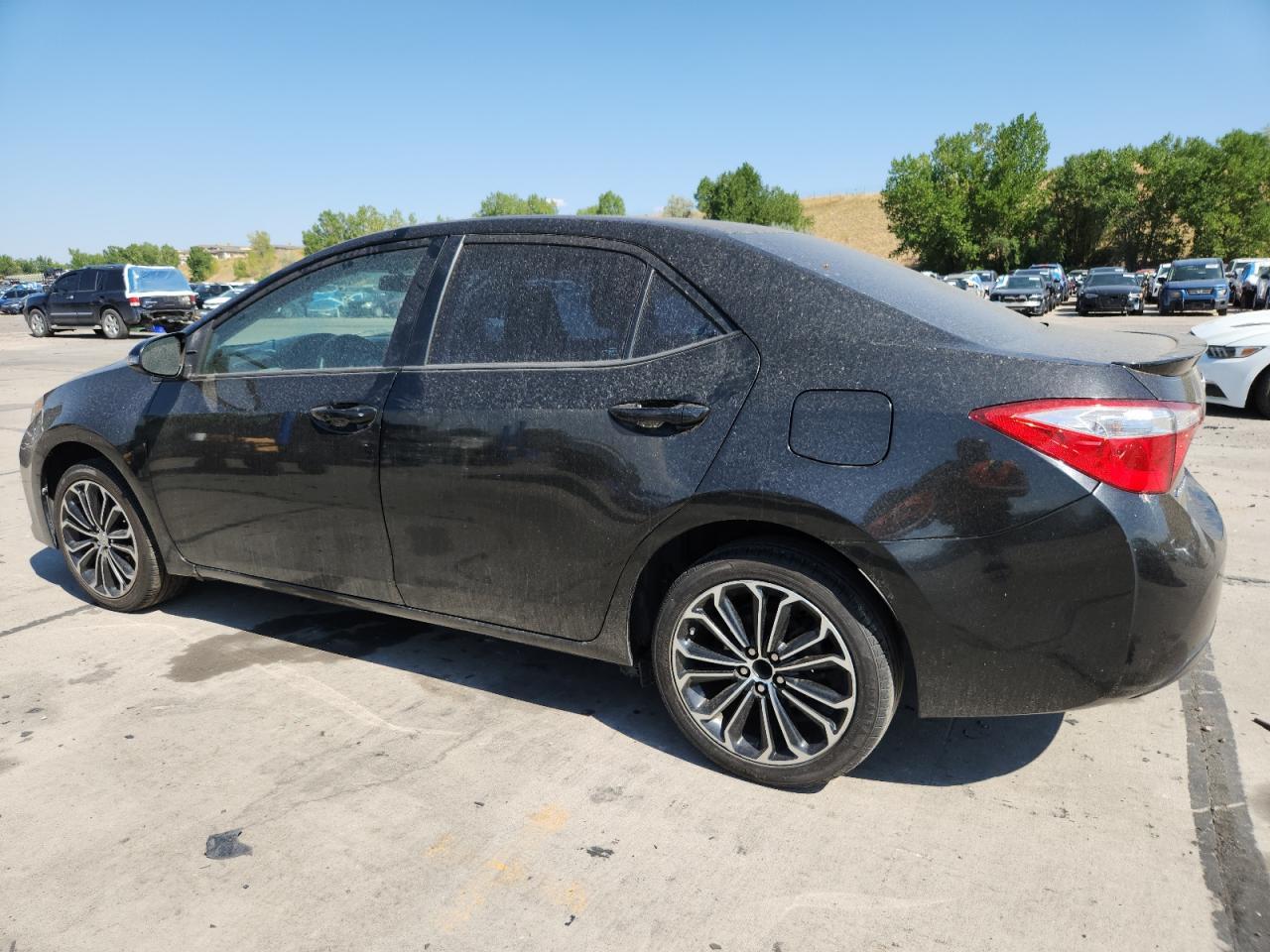 2016 TOYOTA COROLLA