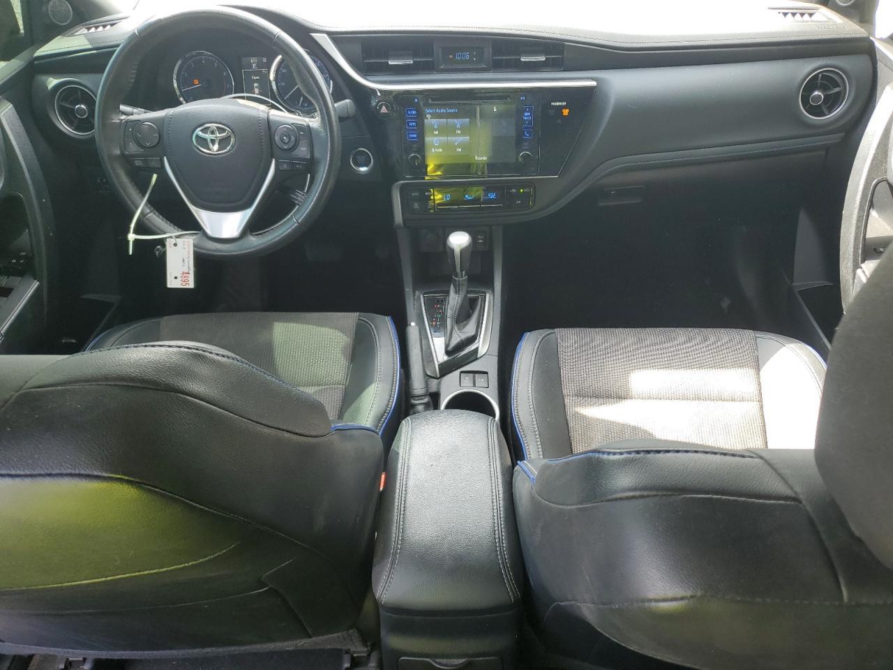 2017 TOYOTA COROLLA
