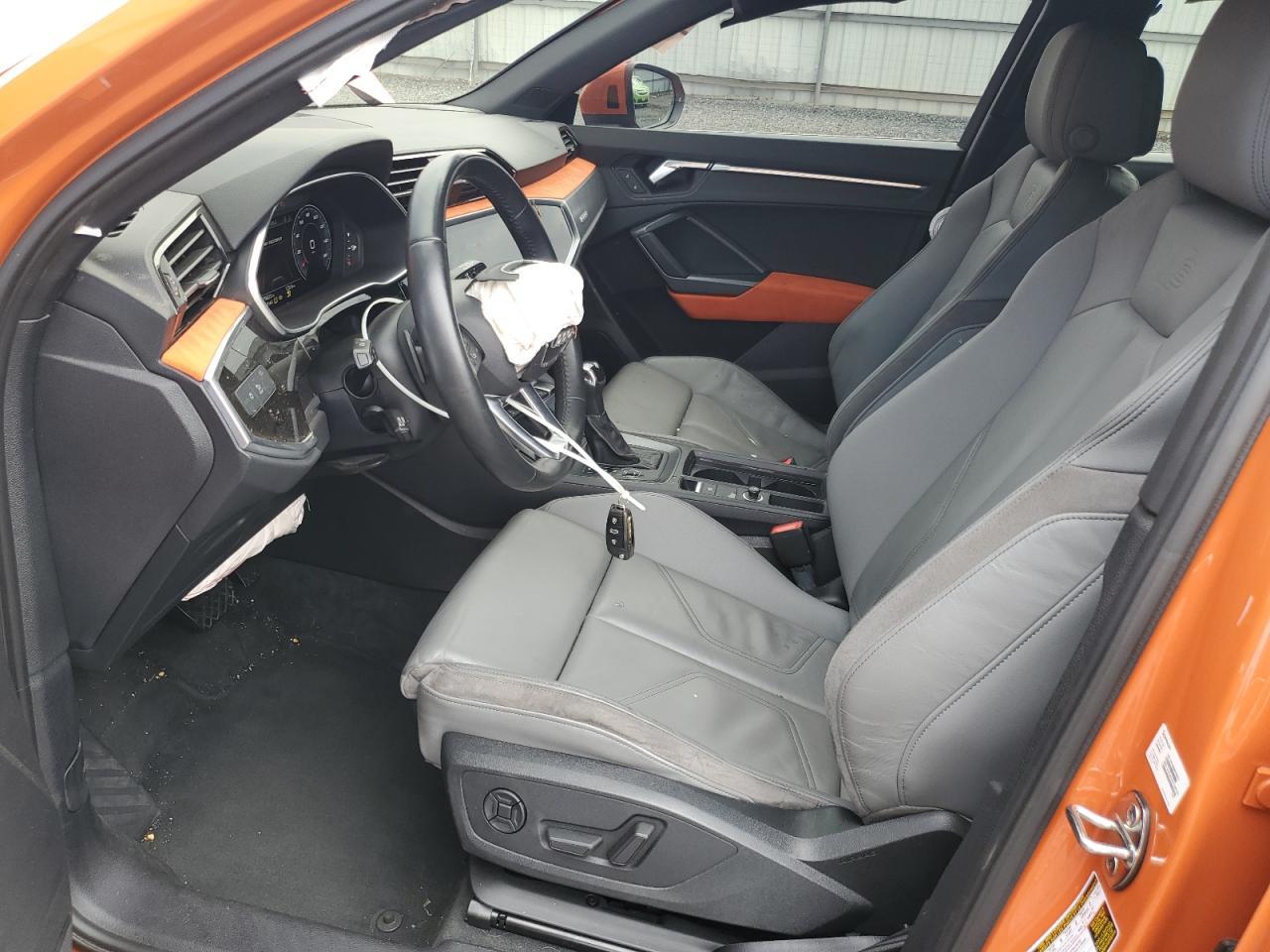 2020 AUDI Q3