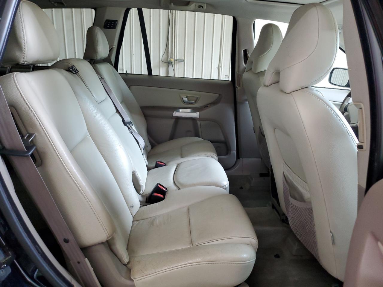 2005 VOLVO XC90