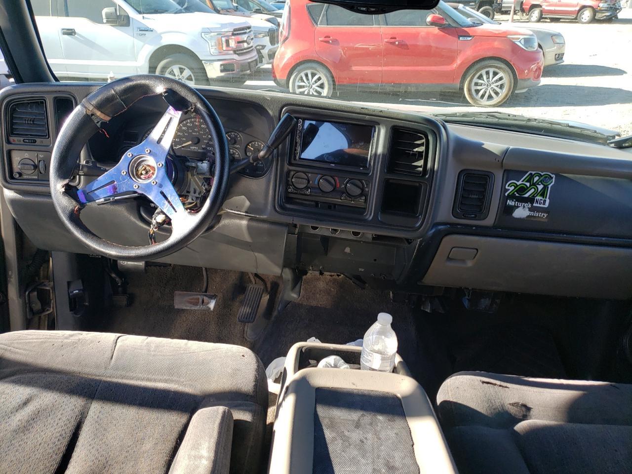 2002 CHEVROLET Tahoe