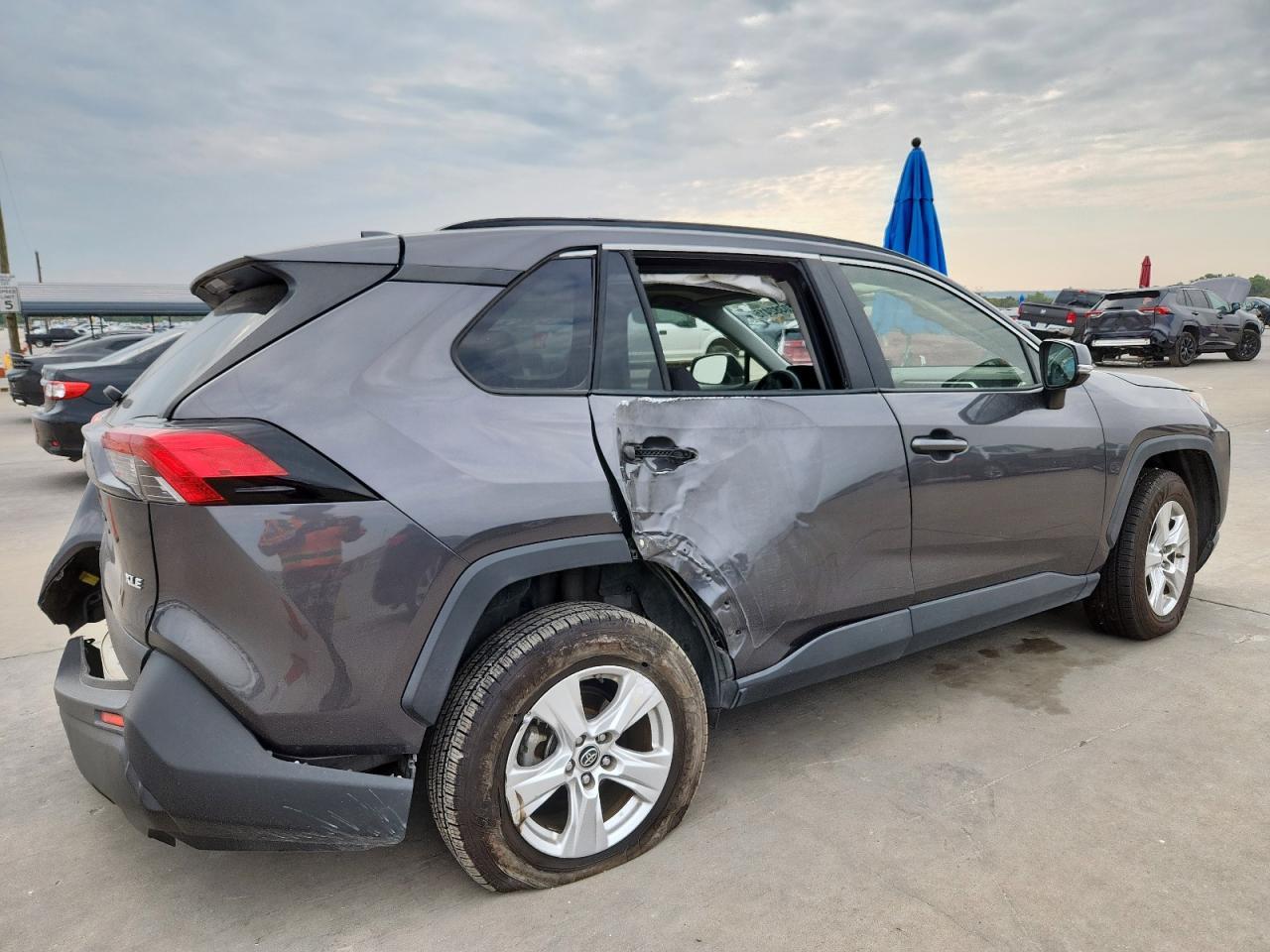 2019 TOYOTA RAV4
