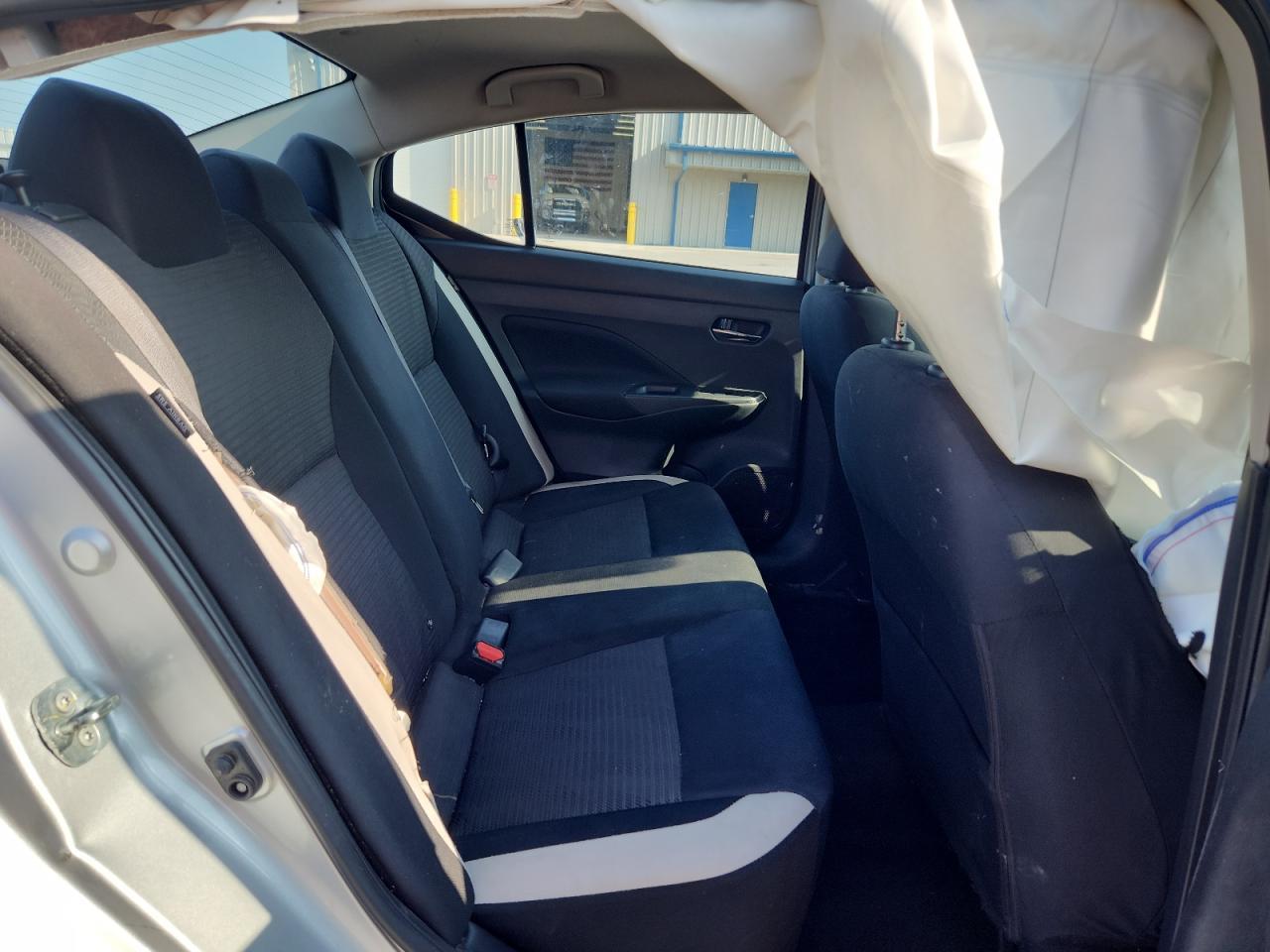 2021 NISSAN VERSA