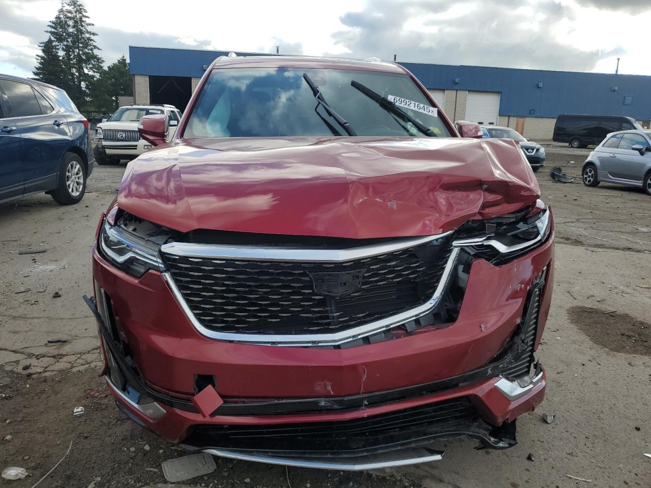 2024 CADILLAC XT6