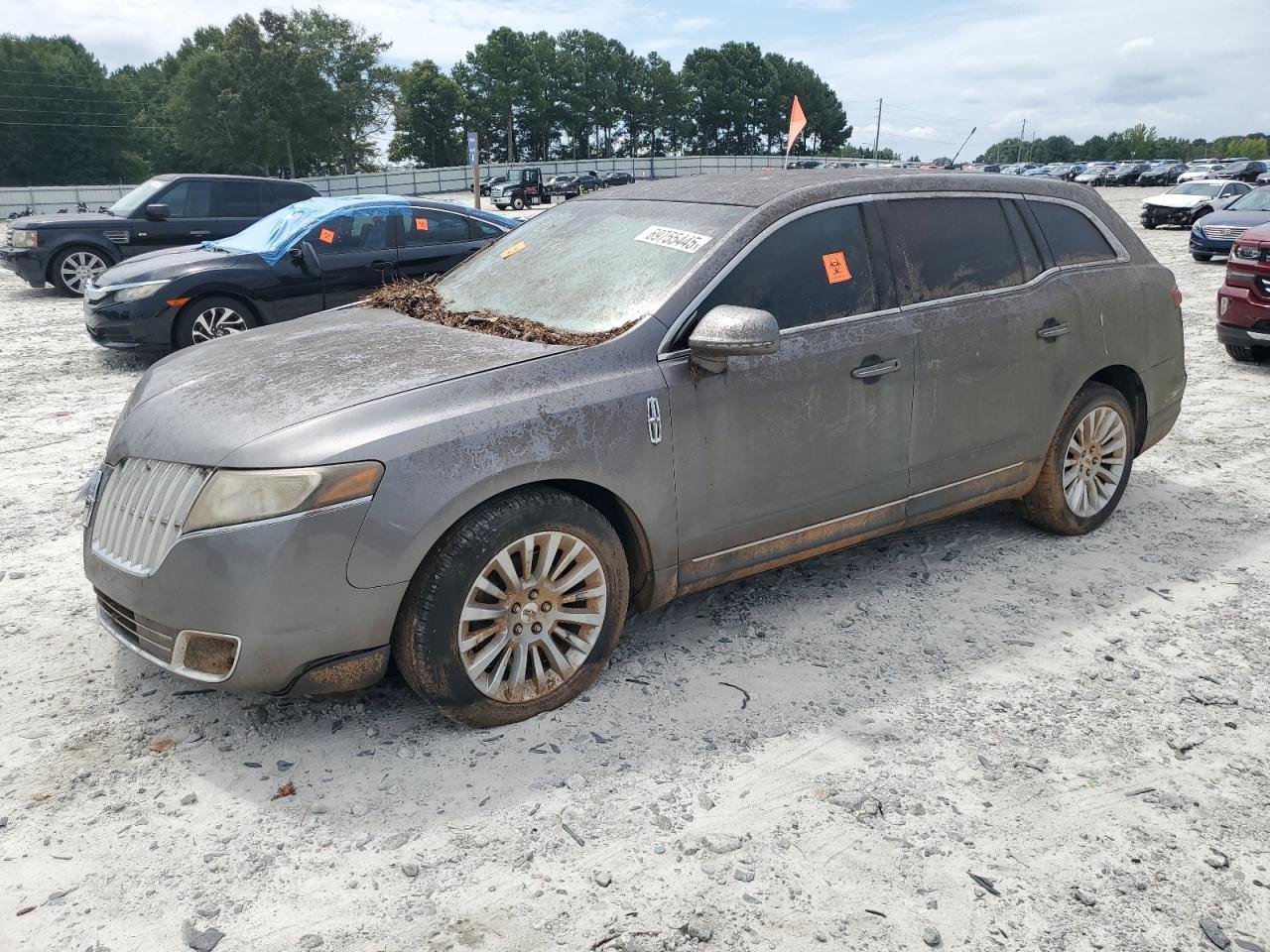 2010 LINCOLN MKT