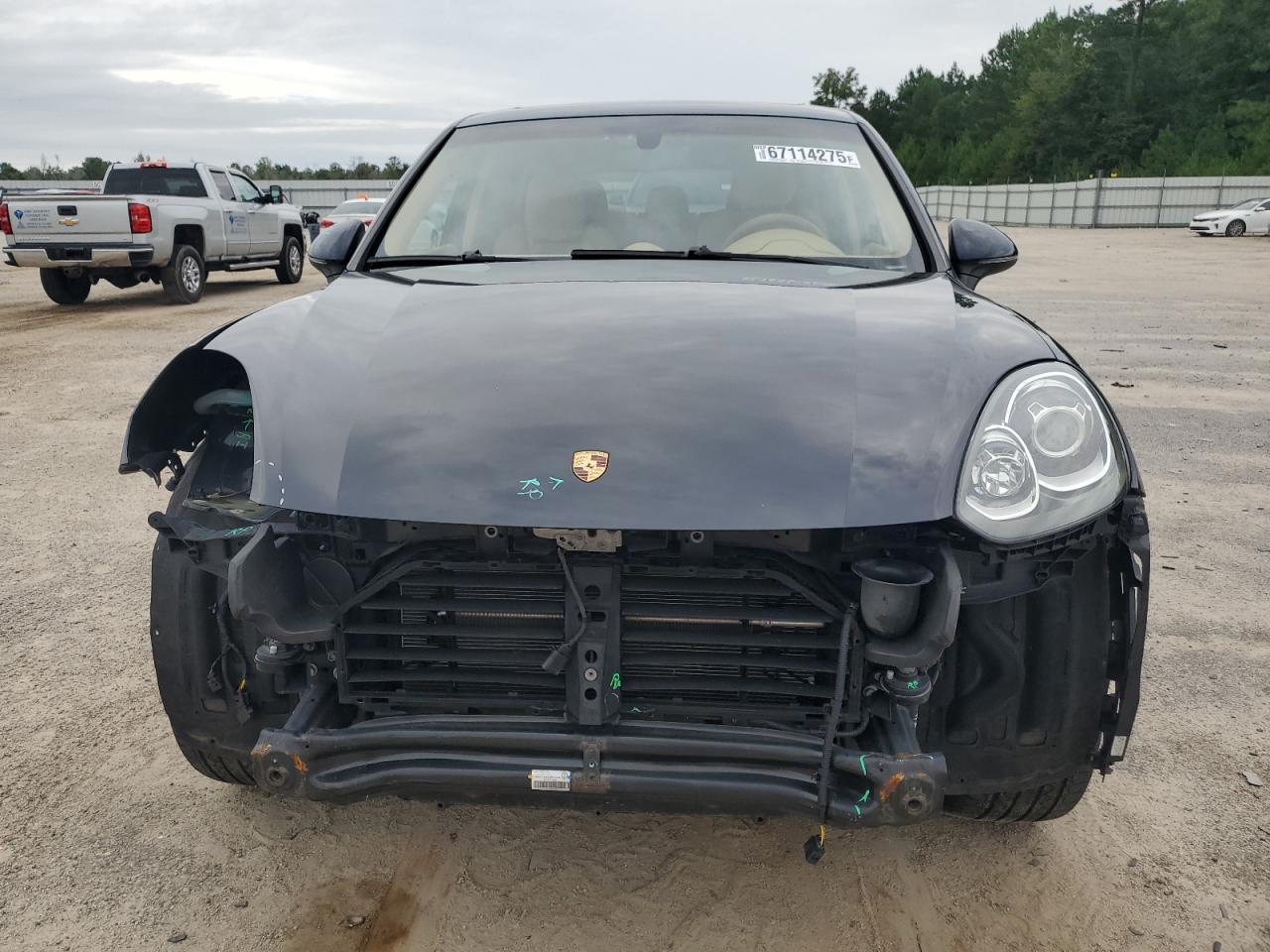 2016 PORSCHE CAYENNE