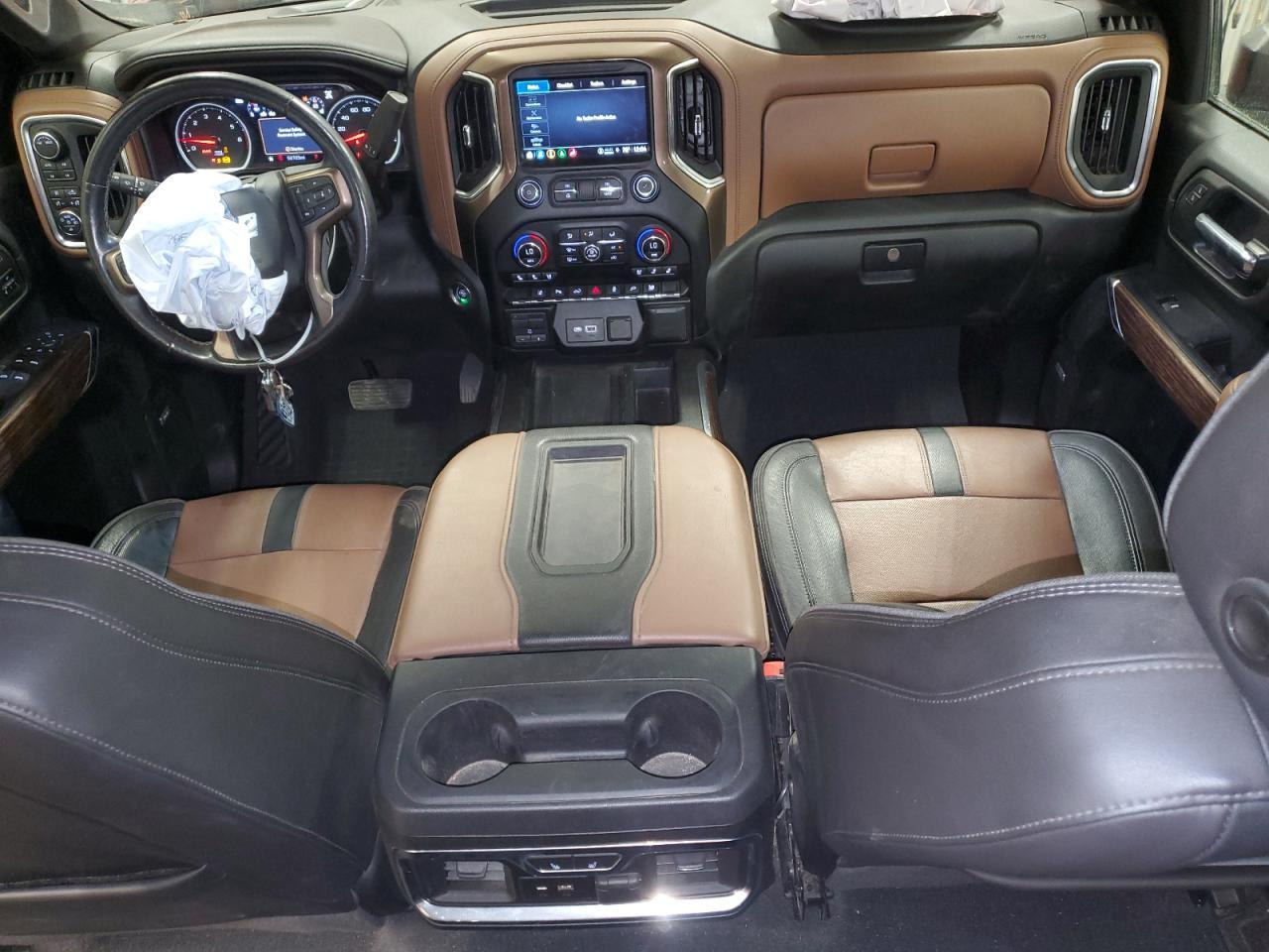 2021 CHEVROLET Silverado