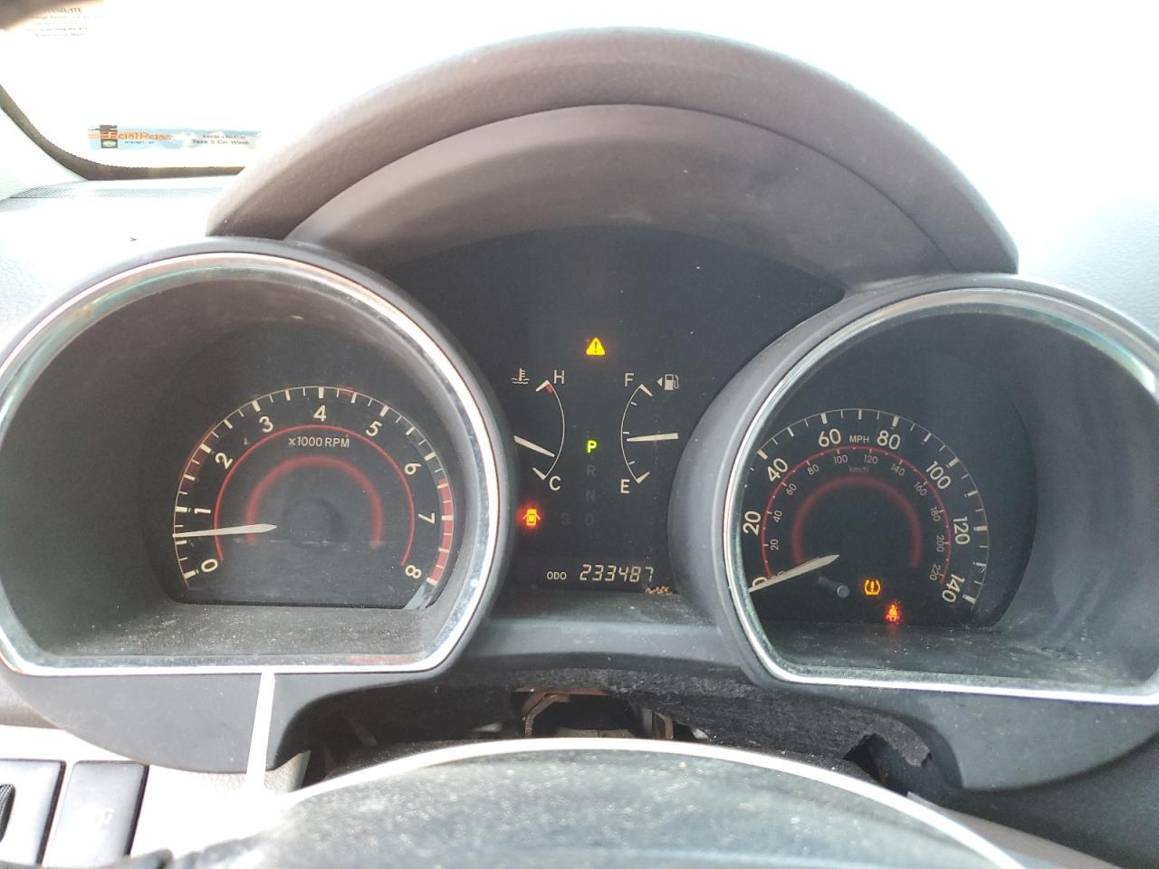 2010 TOYOTA HIGHLANDER