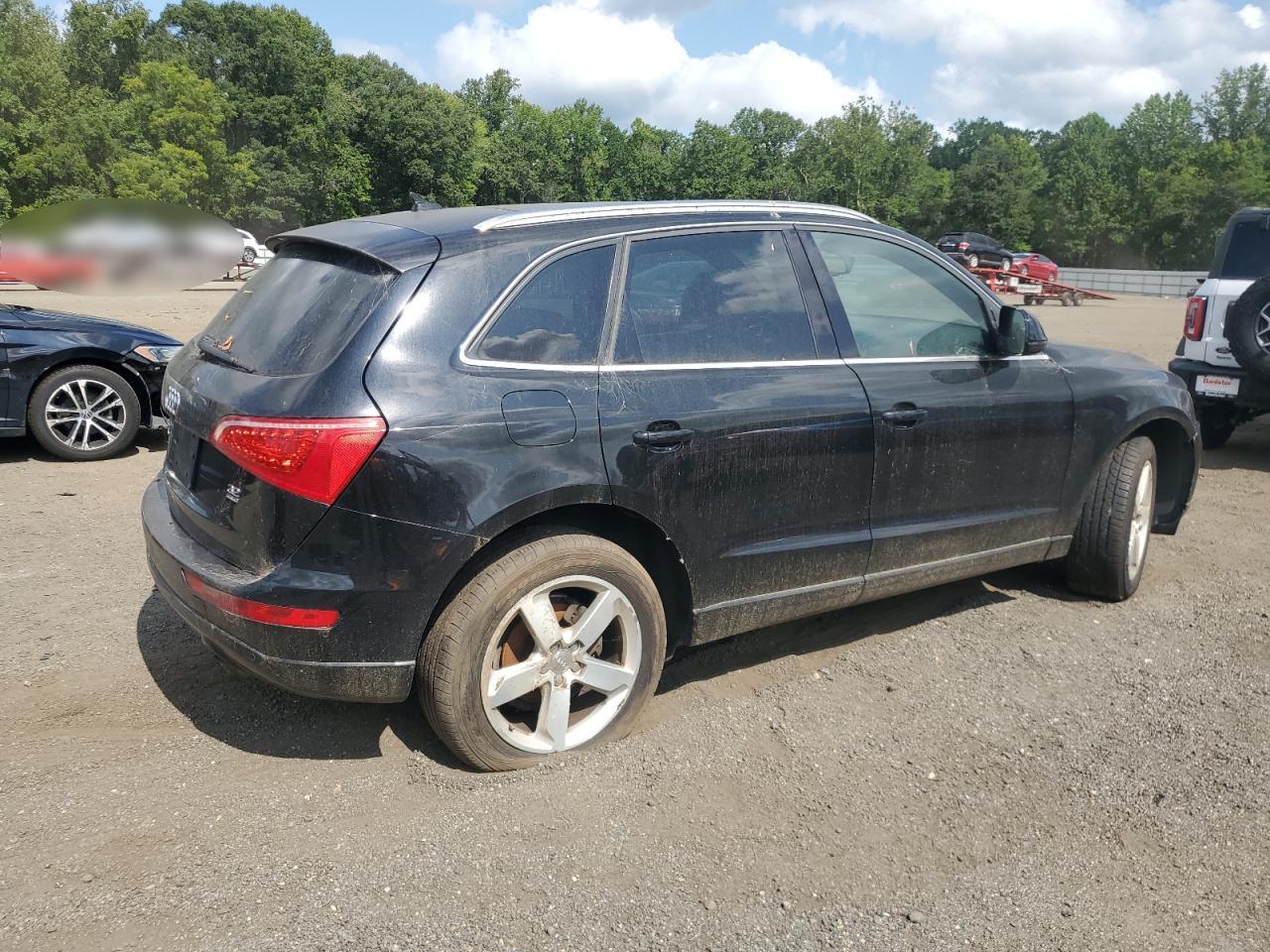 2010 AUDI Q5